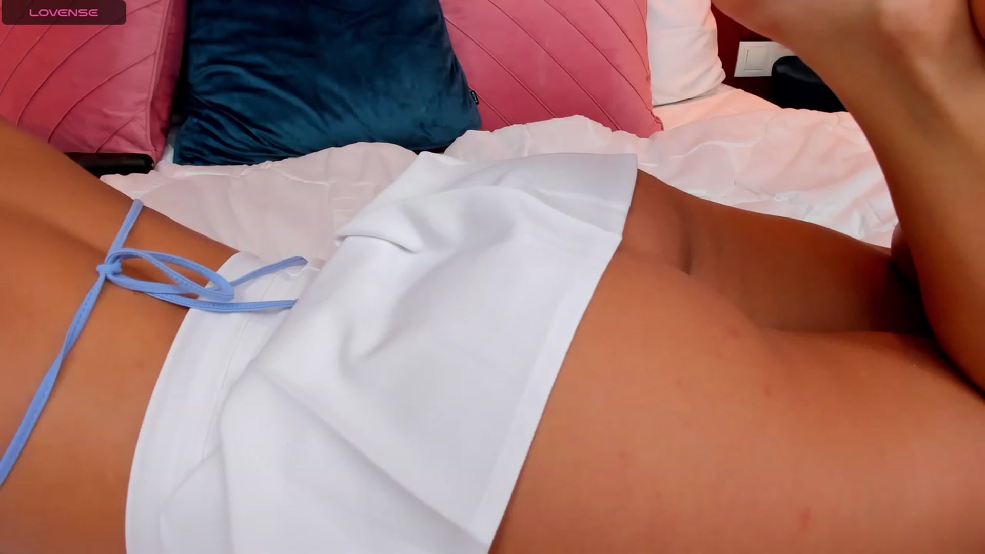 Gallery image thumbnail from AprilWong's myfreecams stream on, 10/12/2023, 19:02 image 13 of 20