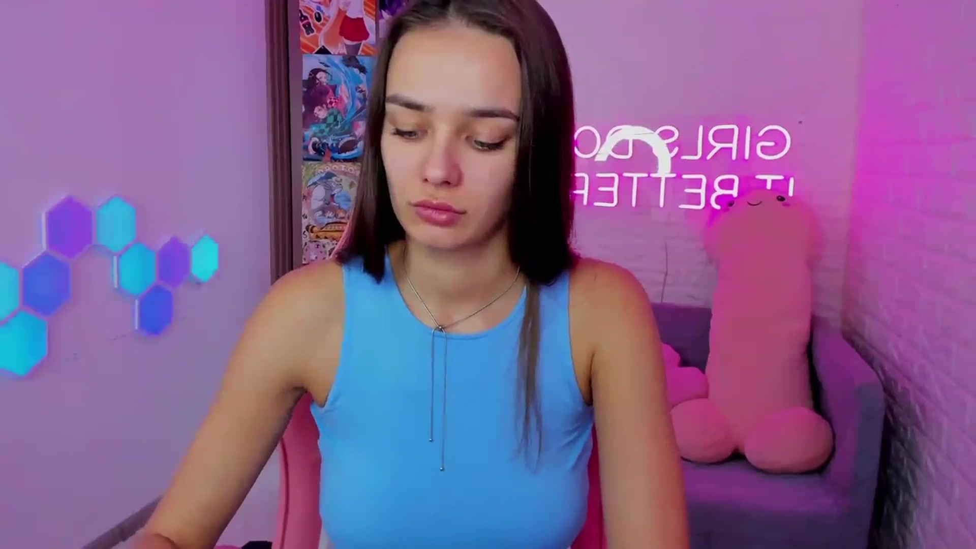 Gallery image thumbnail from AprilWong's myfreecams stream on, 10/22/2023, 10:12 image 6 of 20
