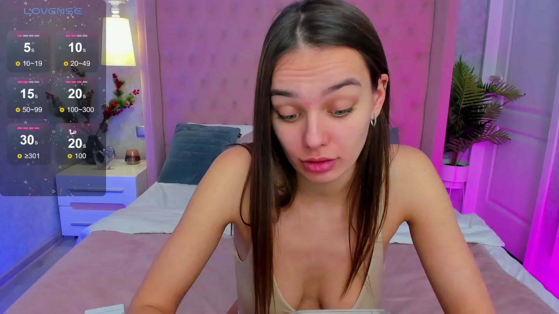 Gallery image thumbnail from AprilWong's myfreecams stream on, 01/02/2024, 16:51 image 10 of 20