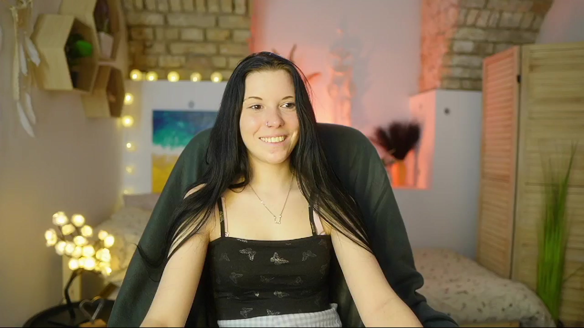 Gallery image thumbnail from April_Ollsen's myfreecams stream on, 02/27/2025, 10:48 image 7 of 20