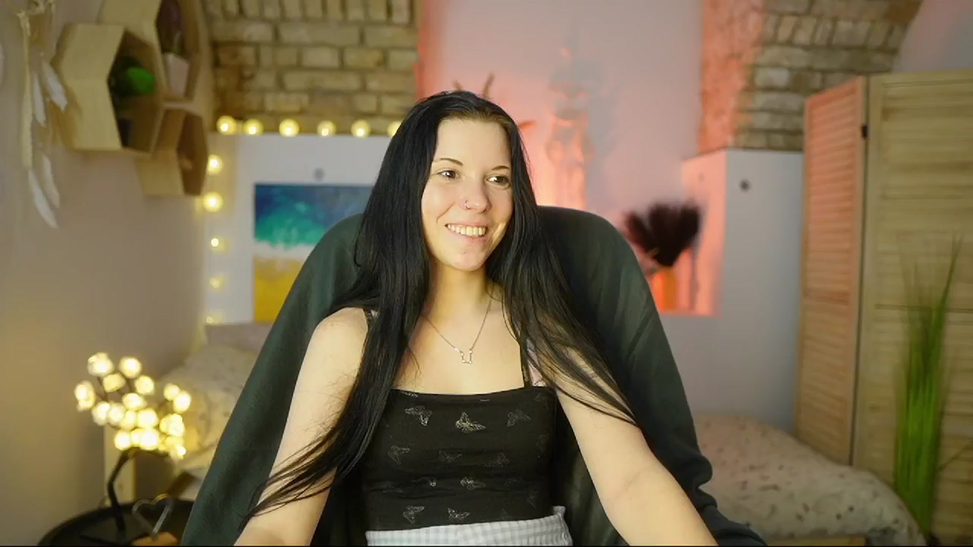 Gallery image thumbnail from April_Ollsen's myfreecams stream on, 02/27/2025, 10:48 image 11 of 20