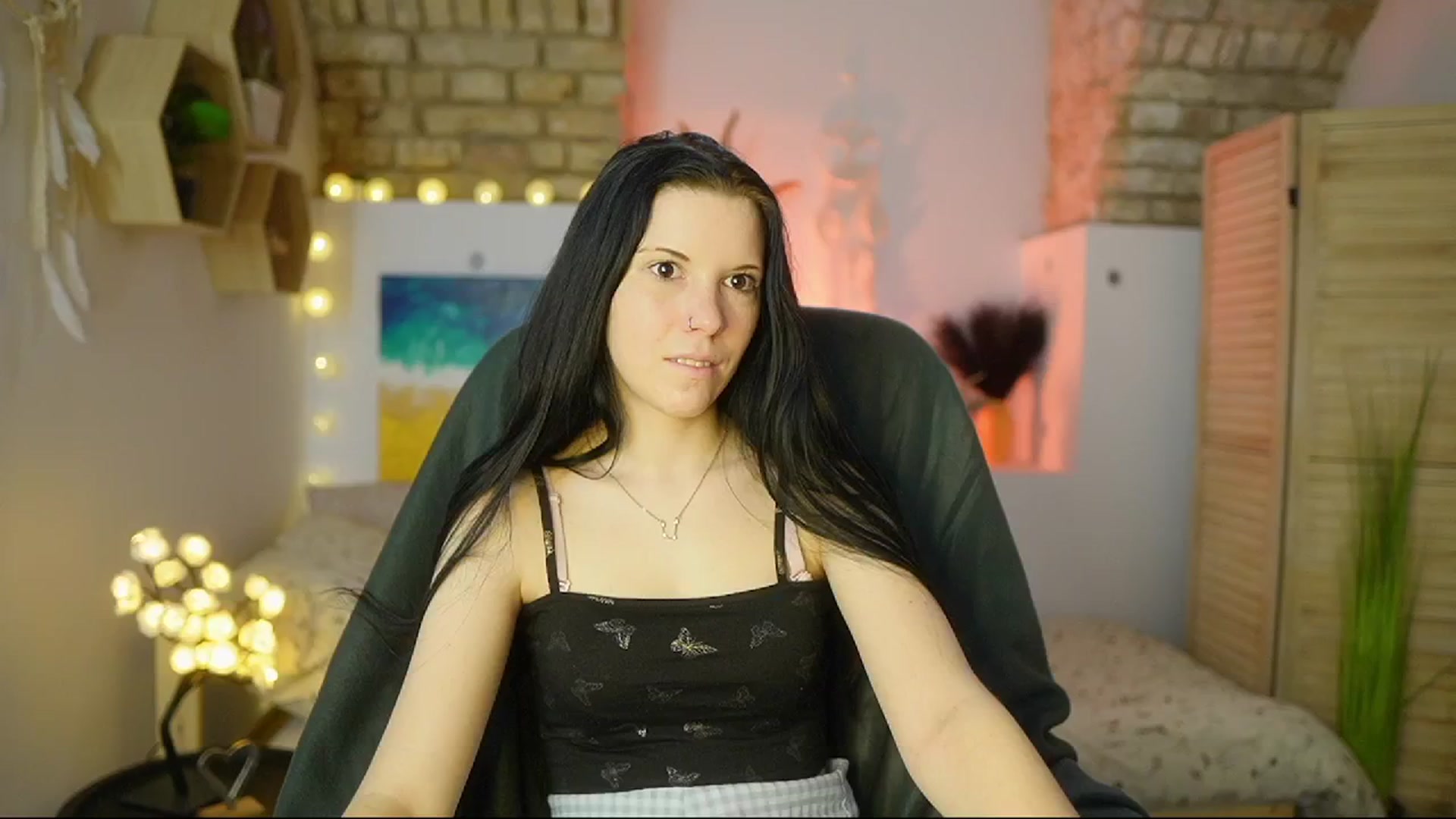 Gallery image thumbnail from April_Ollsen's myfreecams stream on, 02/27/2025, 10:48 image 5 of 20