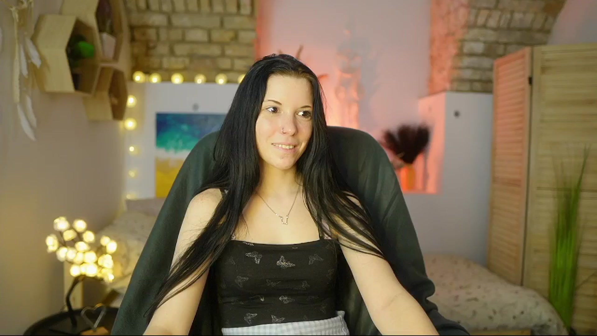 Gallery image thumbnail from April_Ollsen's myfreecams stream on, 02/27/2025, 10:48 image 10 of 20