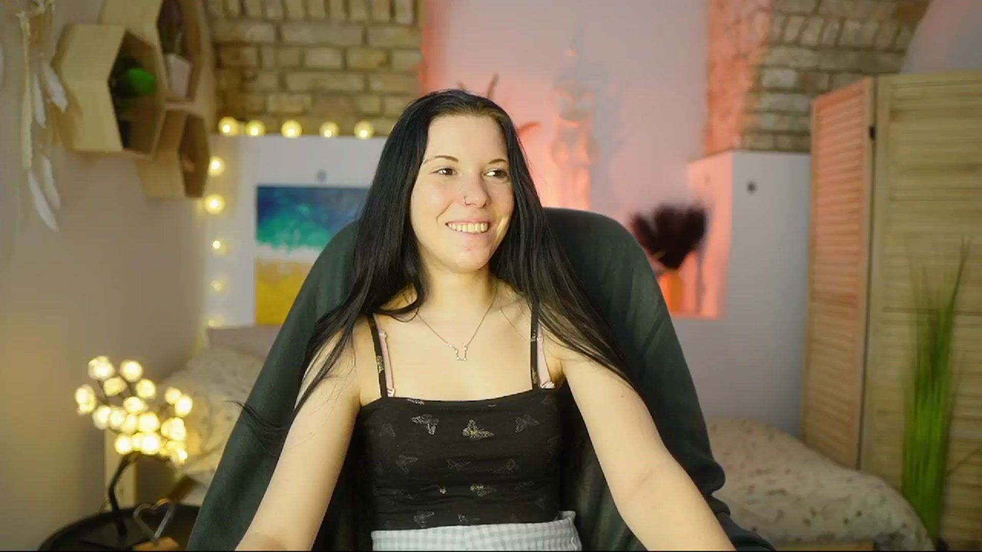 Gallery image thumbnail from April_Ollsen's myfreecams stream on, 02/27/2025, 10:48 image 6 of 20