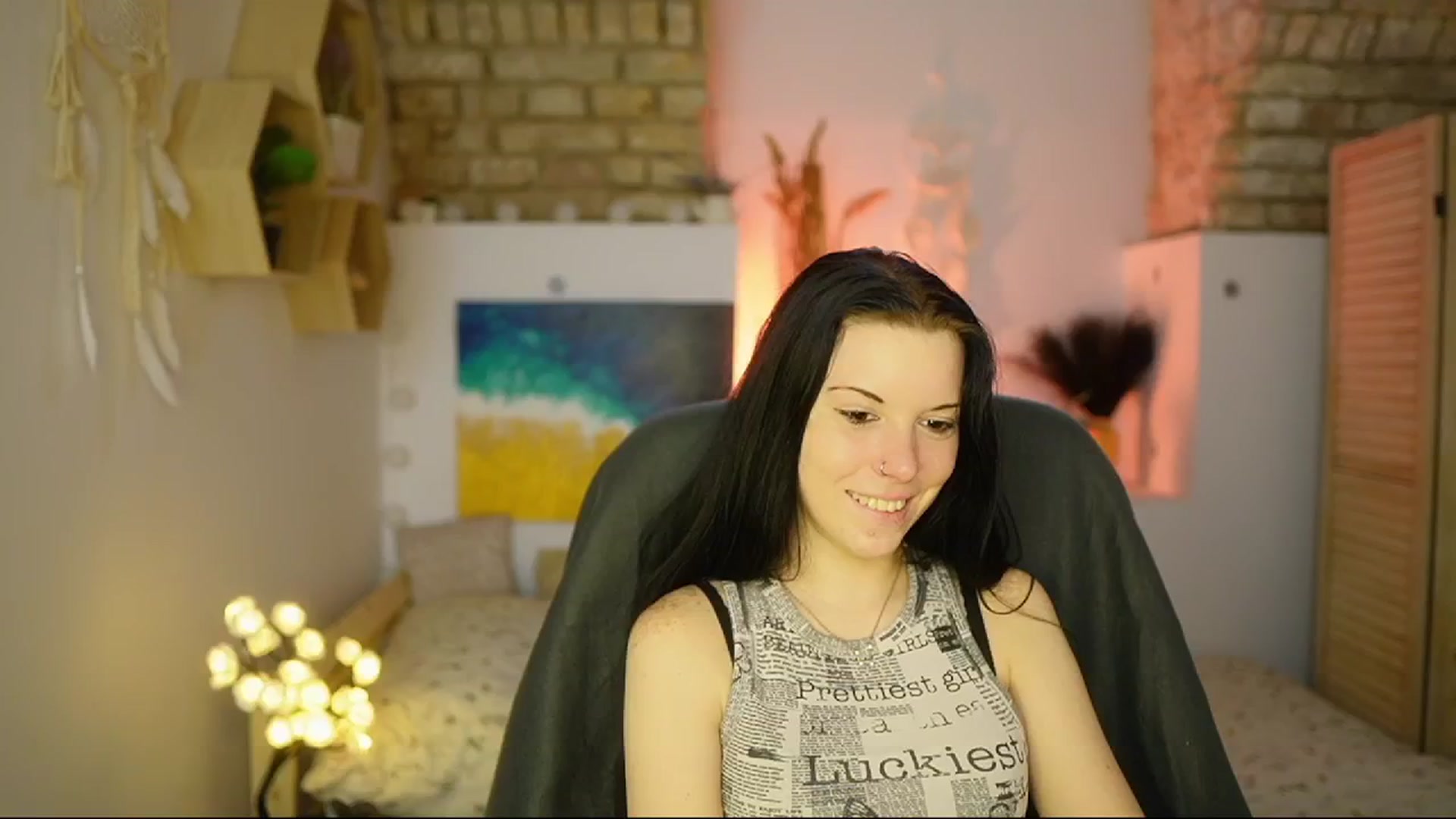 Gallery image thumbnail from April_Ollsen's myfreecams stream on, 02/28/2025, 10:43 image 4 of 20