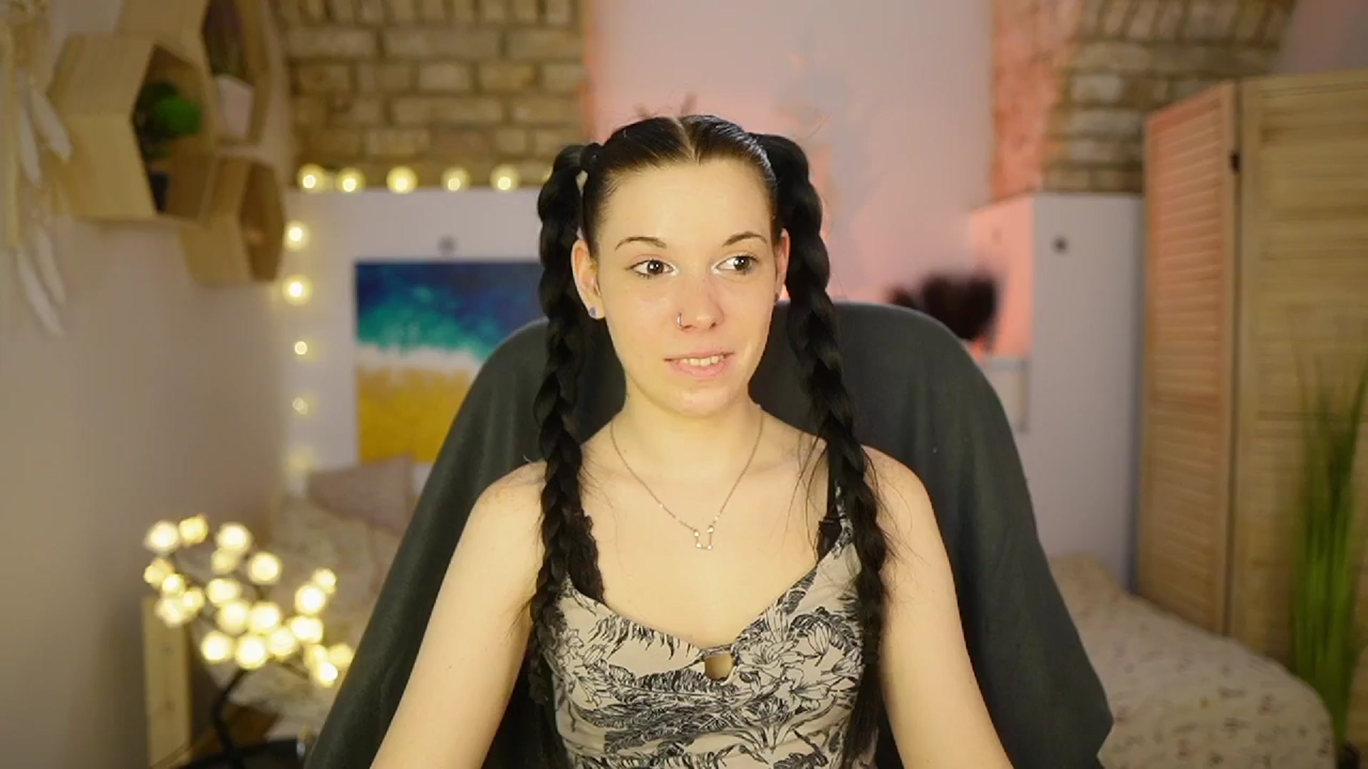 Gallery image thumbnail from April_Ollsen's myfreecams stream on, 03/06/2025, 11:50 image 16 of 20