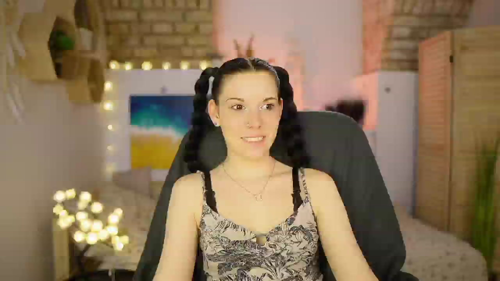 Gallery image thumbnail from April_Ollsen's myfreecams stream on, 03/06/2025, 13:09 image 18 of 20