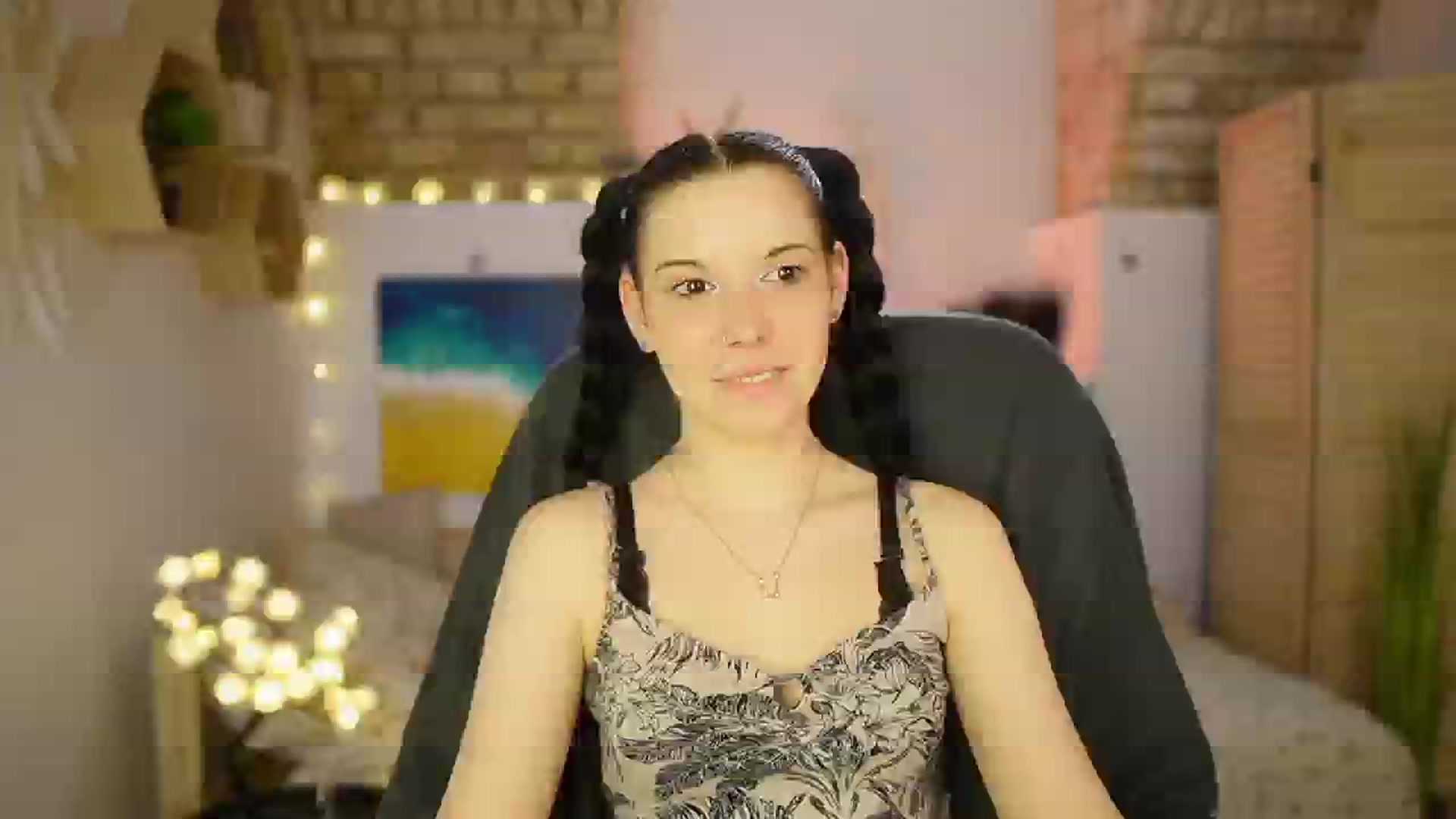 Gallery image thumbnail from April_Ollsen's myfreecams stream on, 03/06/2025, 13:40 image 1 of 20
