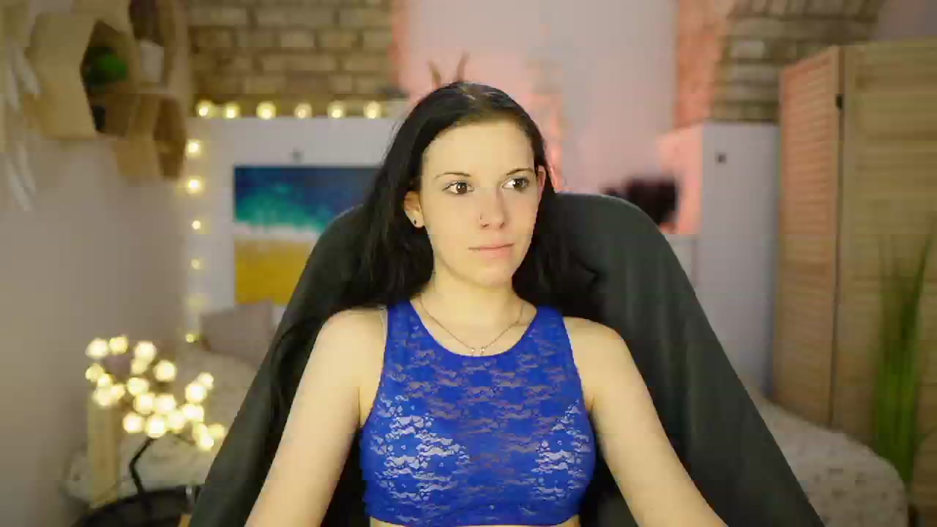 Gallery image thumbnail from April_Ollsen's myfreecams stream on, 03/07/2025, 12:59 image 13 of 20