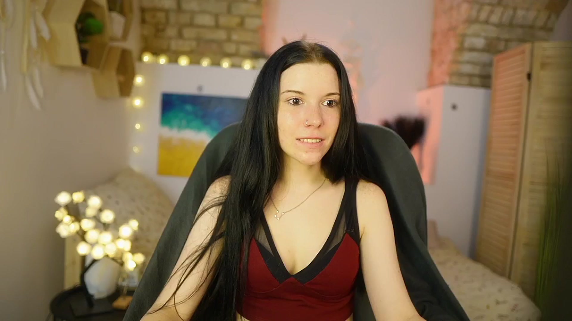 Gallery image thumbnail from April_Ollsen's myfreecams stream on, 03/12/2025, 13:54 image 8 of 20