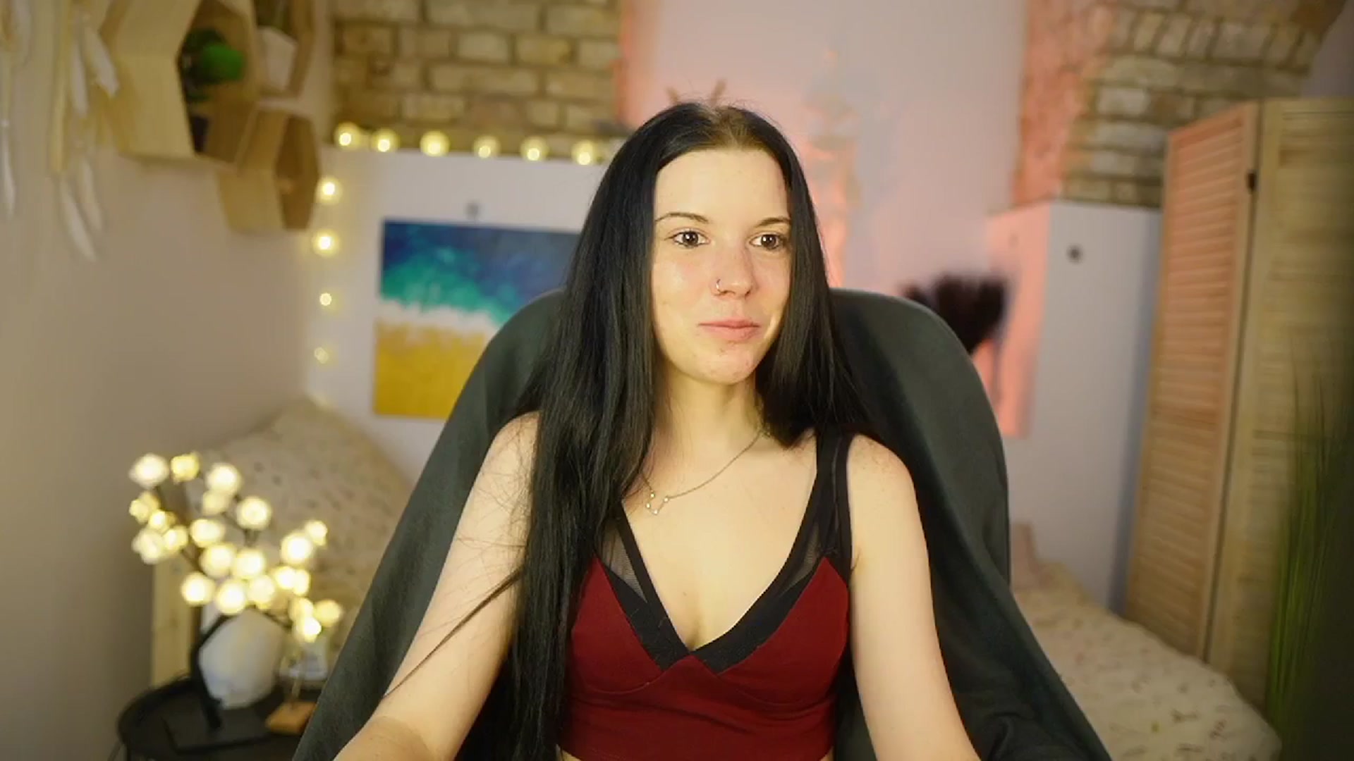 Gallery image thumbnail from April_Ollsen's myfreecams stream on, 03/12/2025, 13:54 image 16 of 20