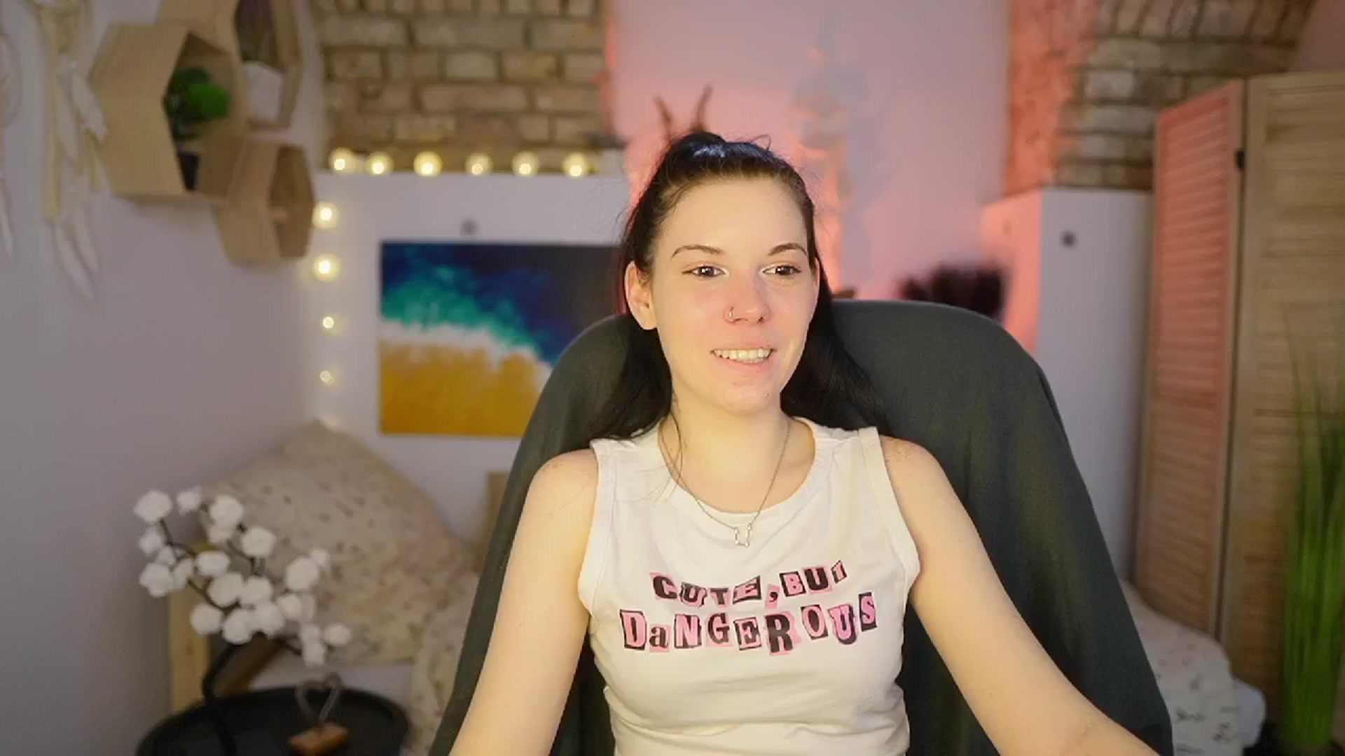 Gallery image thumbnail from April_Ollsen's myfreecams stream on, 03/15/2025, 10:08 image 17 of 20