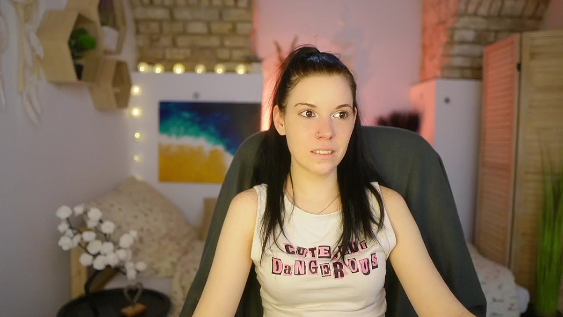 Gallery image thumbnail from April_Ollsen's myfreecams stream on, 03/15/2025, 10:08 image 6 of 20