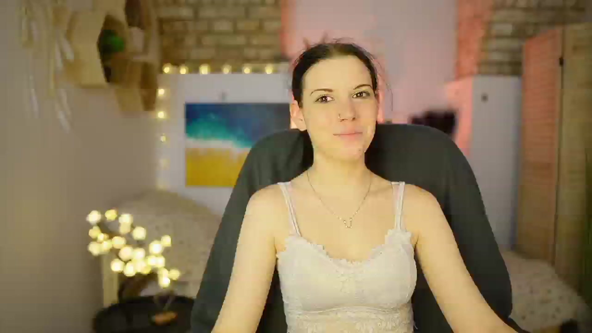 Gallery image thumbnail from April_Ollsen's myfreecams stream on, 03/16/2025, 12:55 image 13 of 20