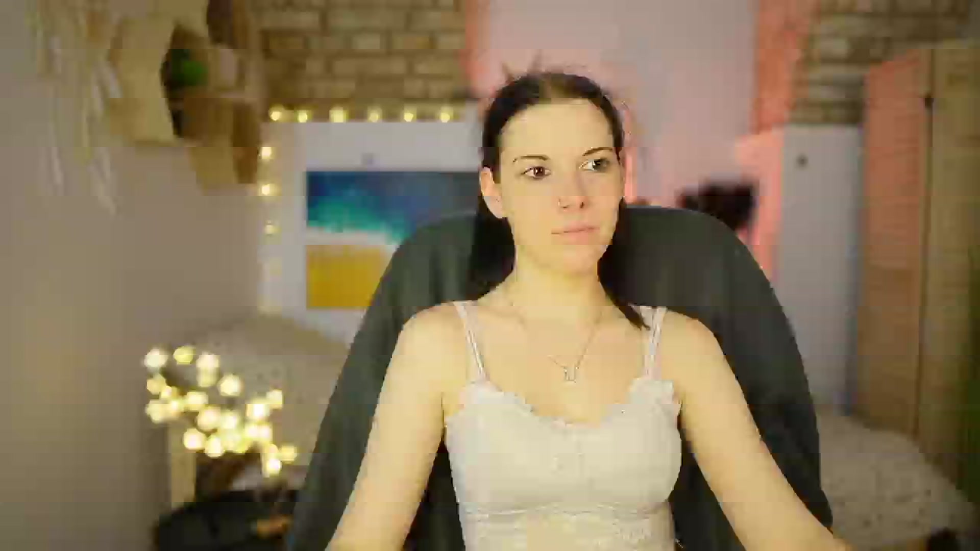Gallery image thumbnail from April_Ollsen's myfreecams stream on, 03/16/2025, 12:55 image 15 of 20