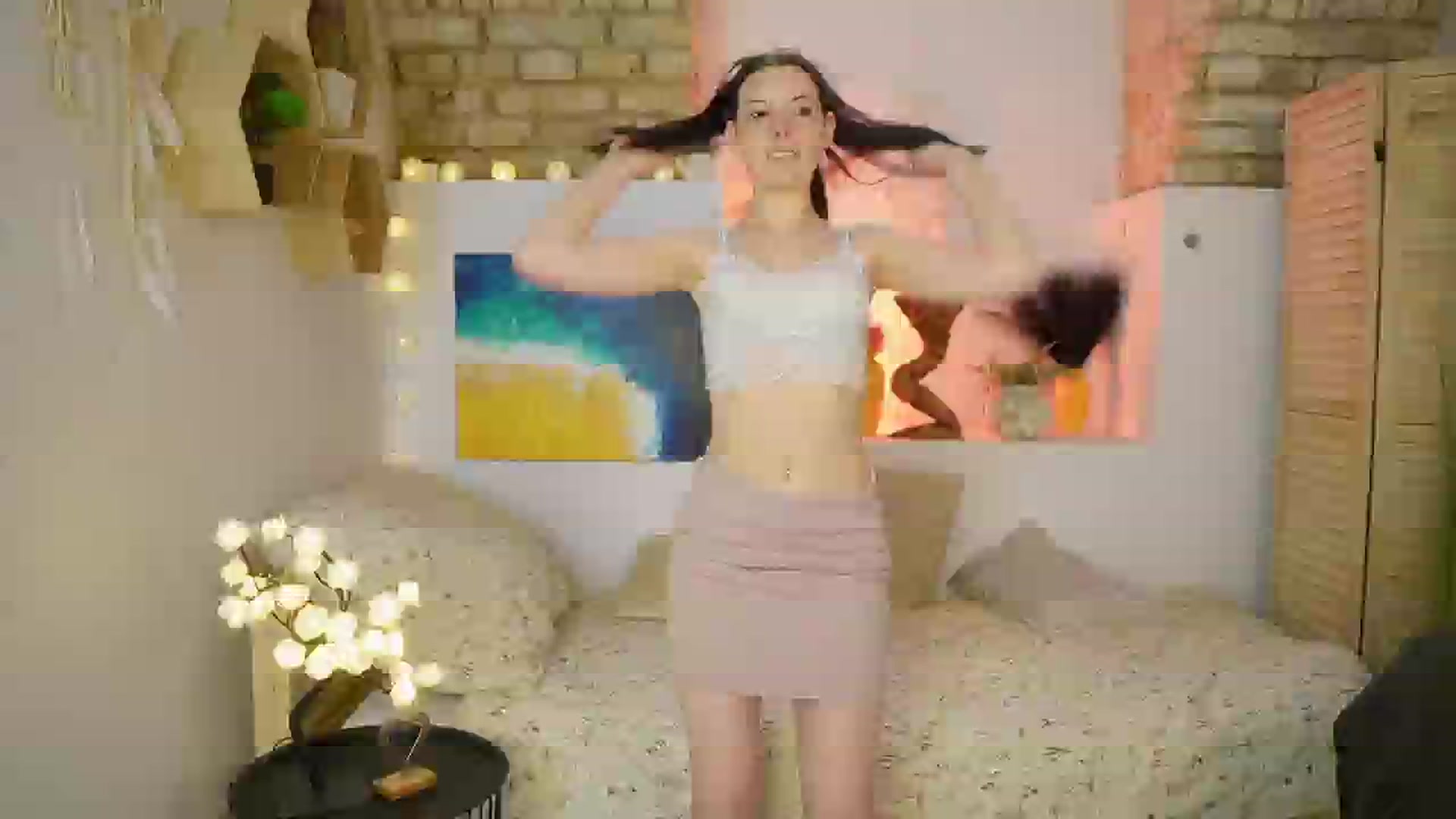 Gallery image thumbnail from April_Ollsen's myfreecams stream on, 03/16/2025, 12:55 image 1 of 20