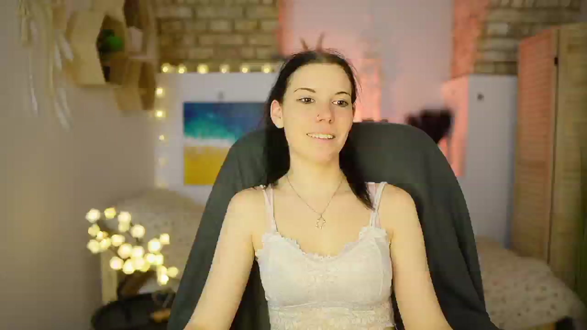 Gallery image thumbnail from April_Ollsen's myfreecams stream on, 03/16/2025, 13:54 image 16 of 20