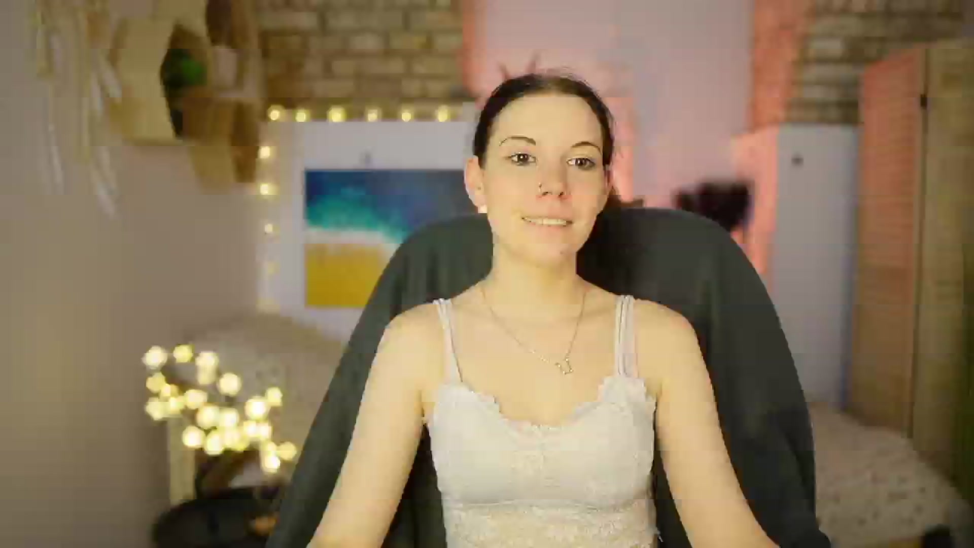 Gallery image thumbnail from April_Ollsen's myfreecams stream on, 03/16/2025, 13:54 image 3 of 20
