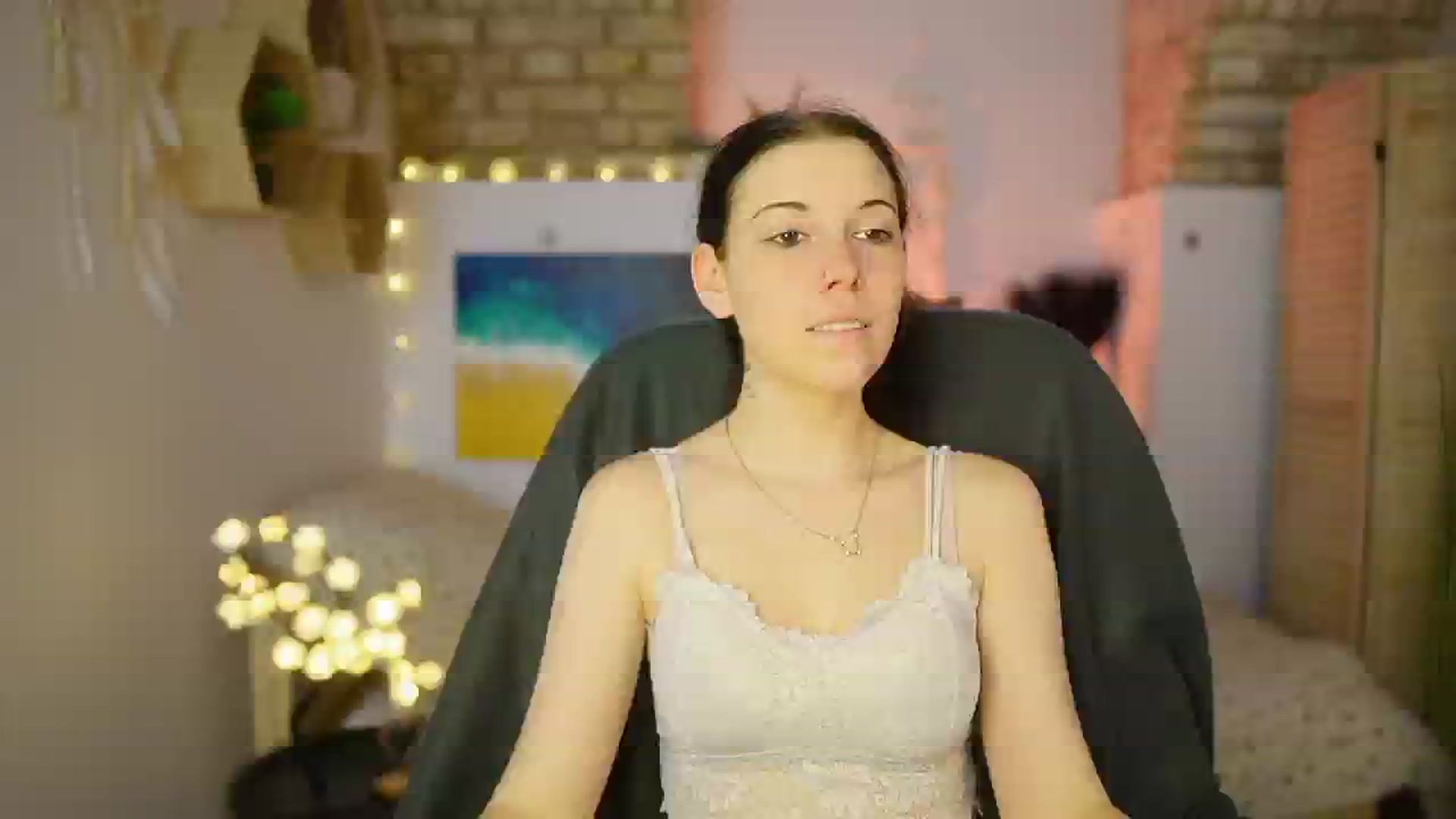 Gallery image thumbnail from April_Ollsen's myfreecams stream on, 03/16/2025, 13:54 image 4 of 20