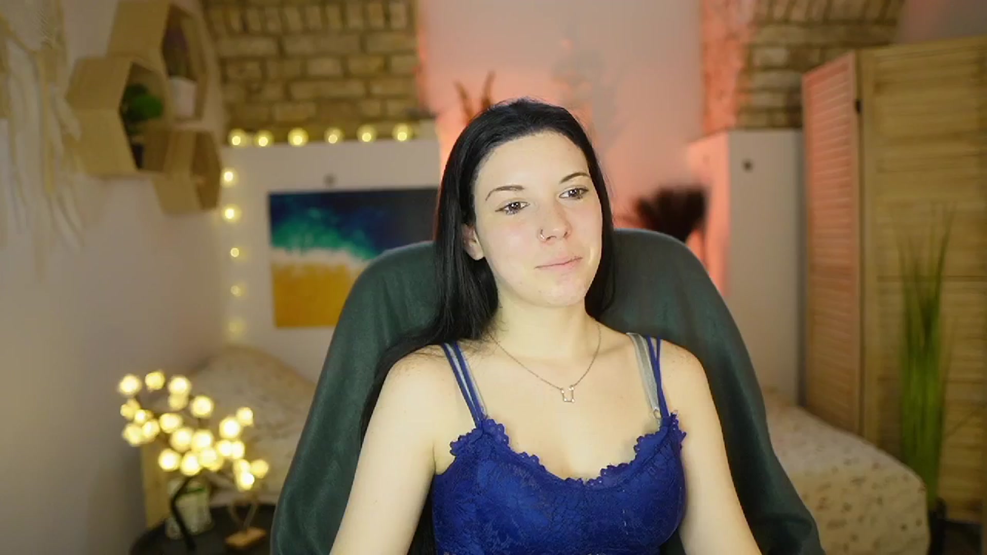 Gallery image thumbnail from April_Ollsen's myfreecams stream on, 03/17/2025, 09:54 image 18 of 20