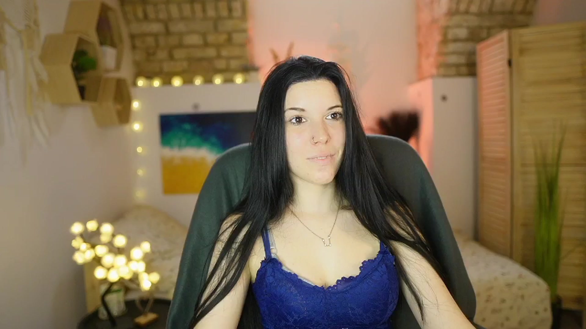 Gallery image thumbnail from April_Ollsen's myfreecams stream on, 03/17/2025, 11:00 image 18 of 20