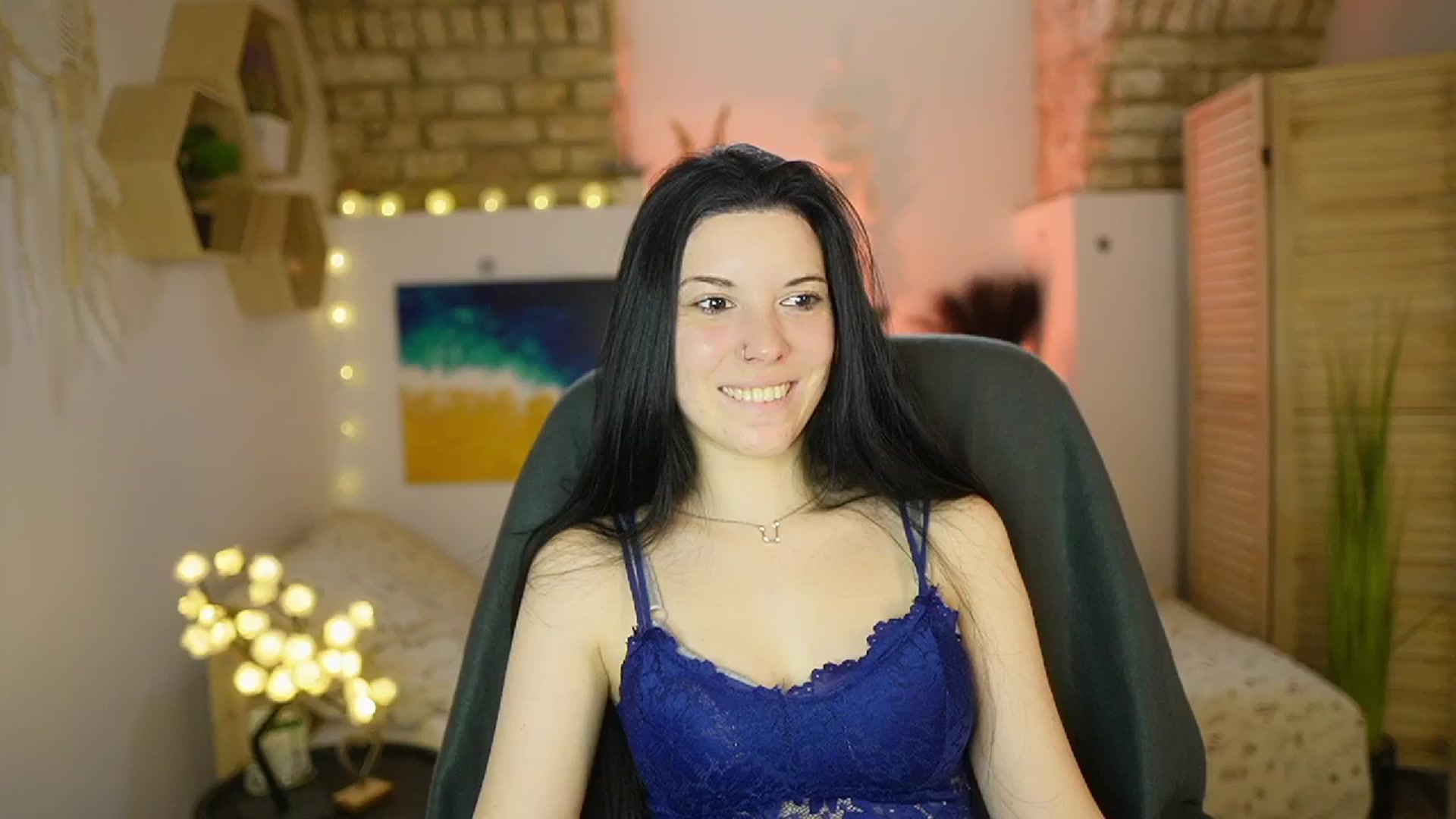 Gallery image thumbnail from April_Ollsen's myfreecams stream on, 03/17/2025, 11:00 image 17 of 20