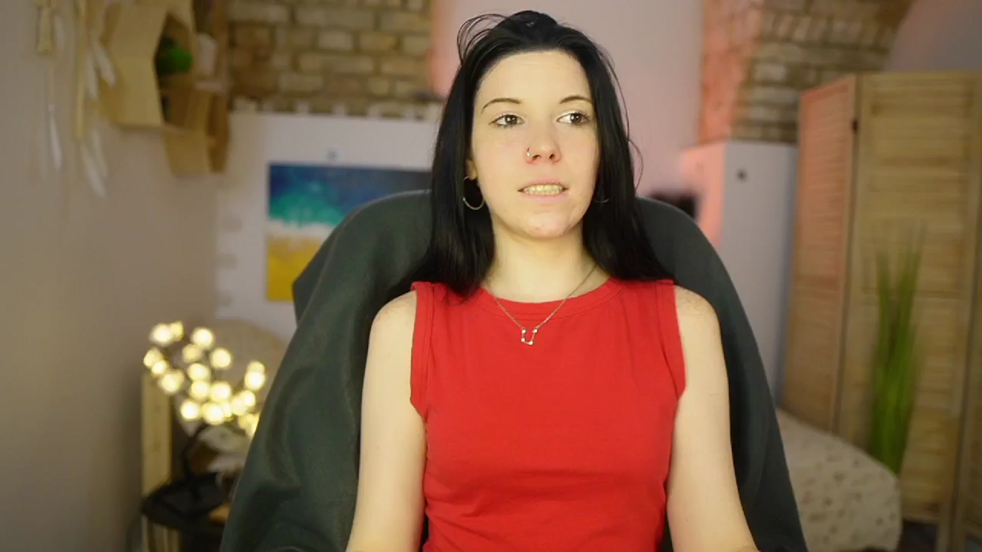 Gallery image thumbnail from April_Ollsen's myfreecams stream on, 03/18/2025, 11:18 image 17 of 20