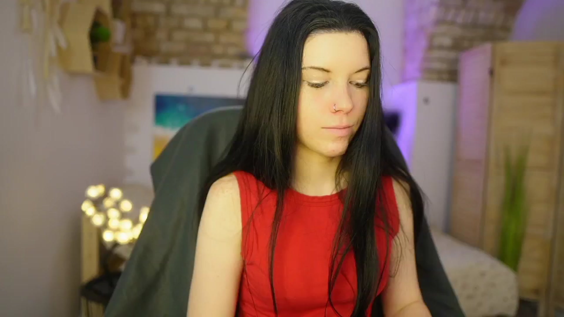 Gallery image thumbnail from April_Ollsen's myfreecams stream on, 03/18/2025, 12:57 image 7 of 20