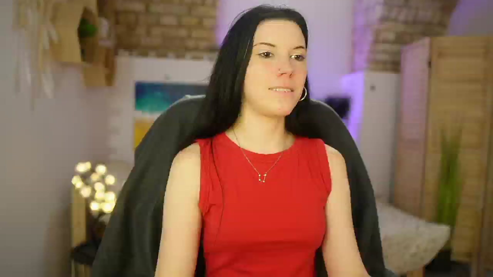 Gallery image thumbnail from April_Ollsen's myfreecams stream on, 03/18/2025, 12:57 image 17 of 20