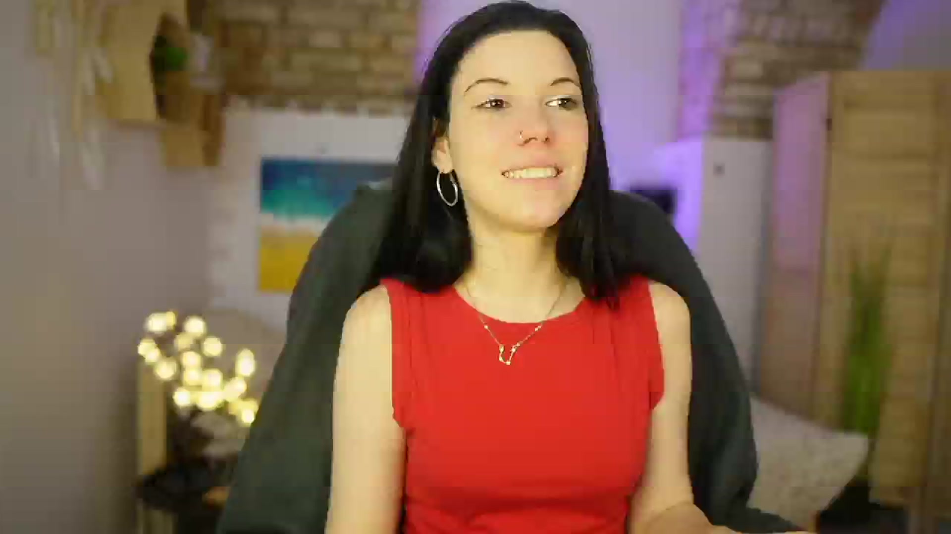 Gallery image thumbnail from April_Ollsen's myfreecams stream on, 03/18/2025, 13:49 image 5 of 20
