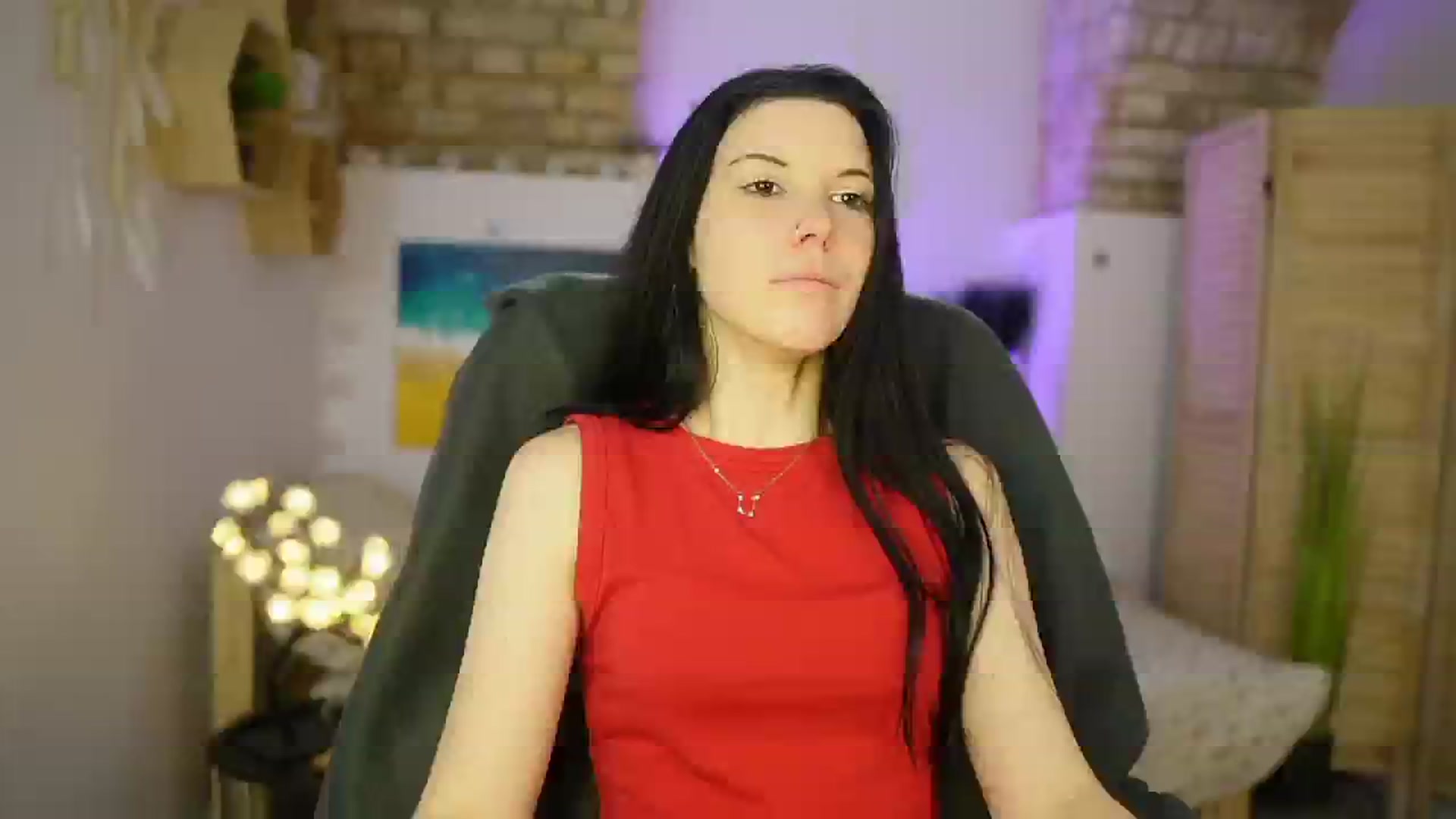 Gallery image thumbnail from April_Ollsen's myfreecams stream on, 03/18/2025, 13:49 image 12 of 20