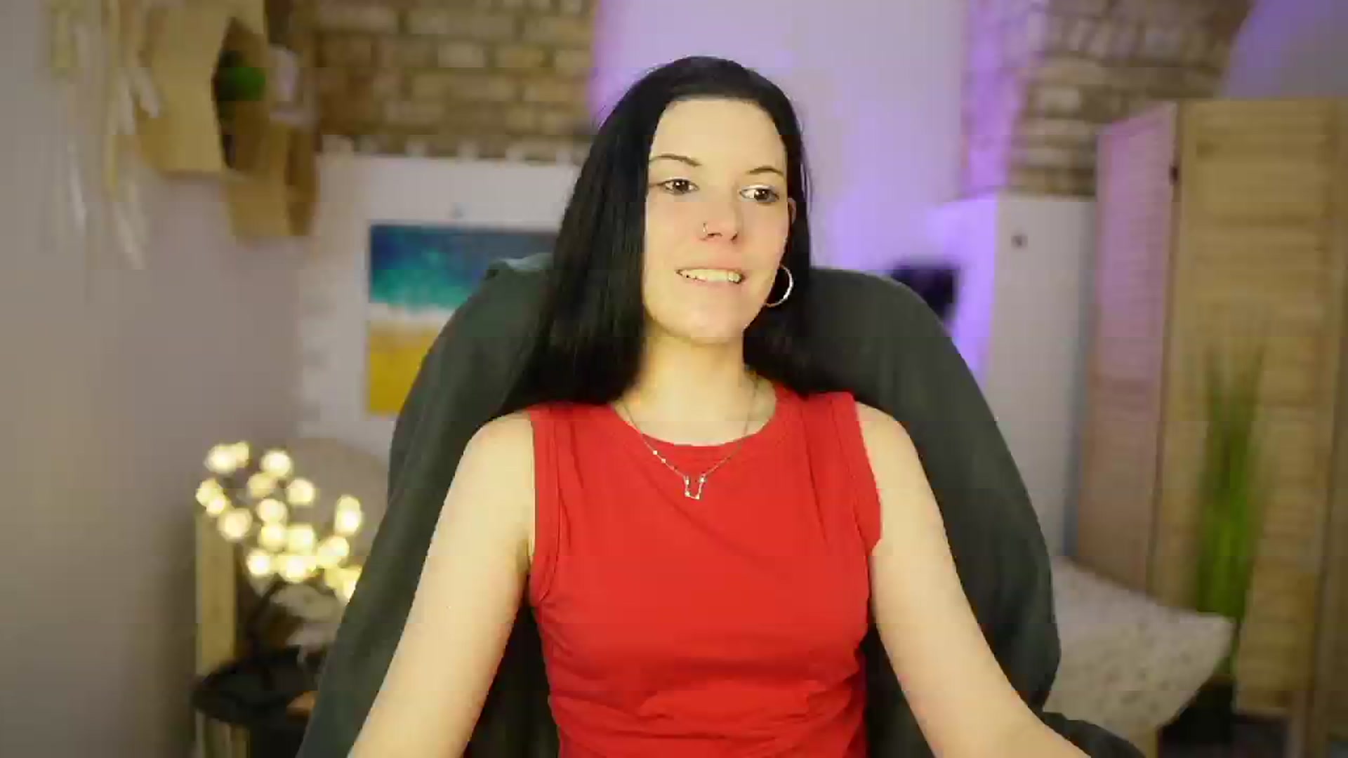 Gallery image thumbnail from April_Ollsen's myfreecams stream on, 03/18/2025, 13:49 image 2 of 20