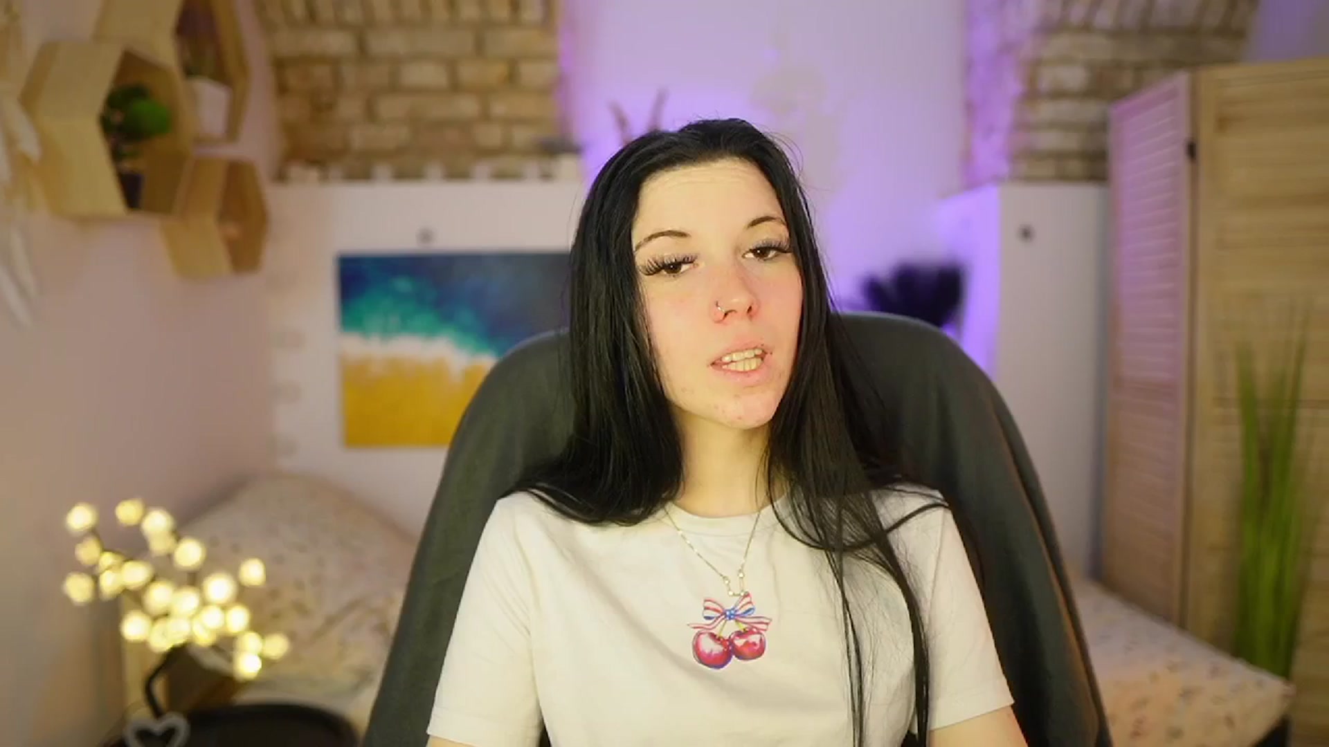 Gallery image thumbnail from April_Ollsen's myfreecams stream on, 03/22/2025, 10:53 image 14 of 20
