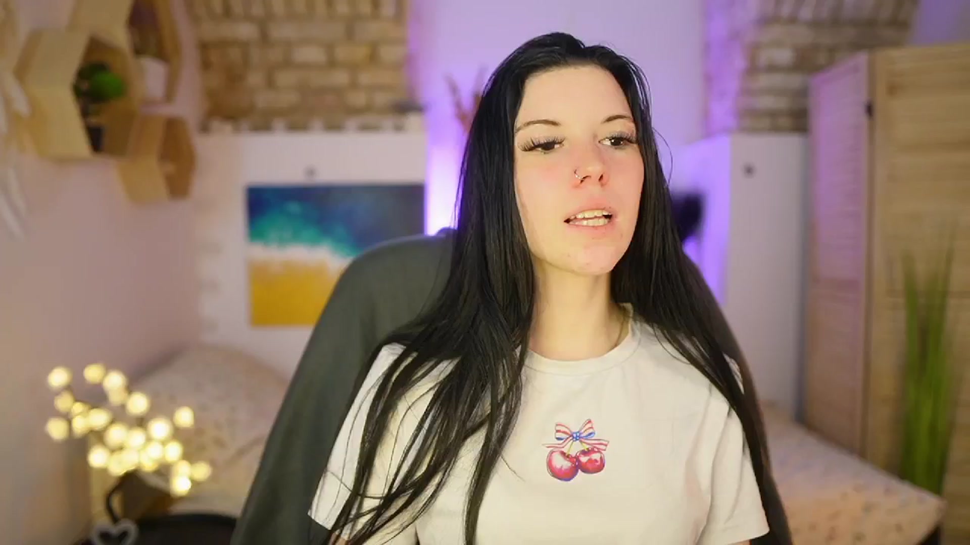 Gallery image thumbnail from April_Ollsen's myfreecams stream on, 03/22/2025, 12:00 image 8 of 20
