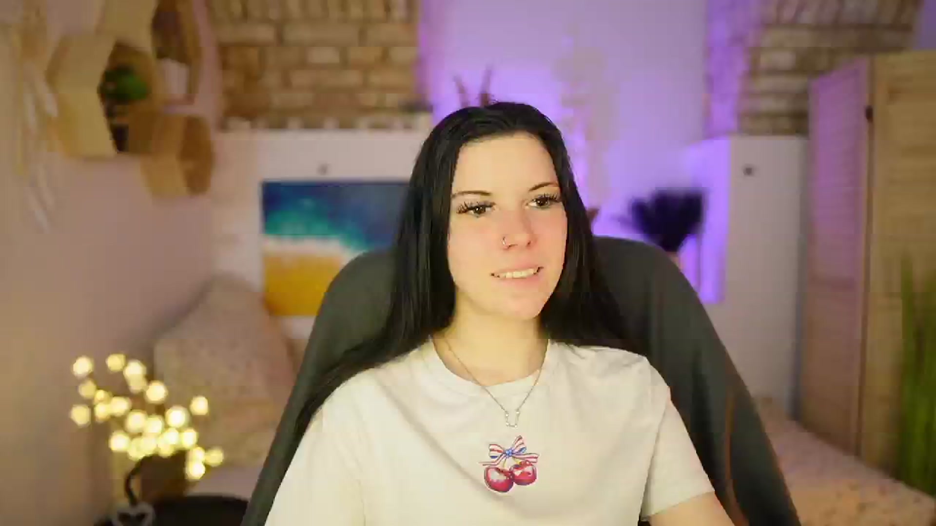 Gallery image thumbnail from April_Ollsen's myfreecams stream on, 03/22/2025, 13:34 image 14 of 20