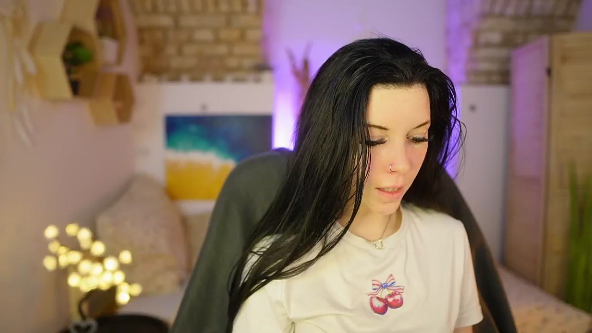 Gallery image thumbnail from April_Ollsen's myfreecams stream on, 03/22/2025, 13:34 image 7 of 20