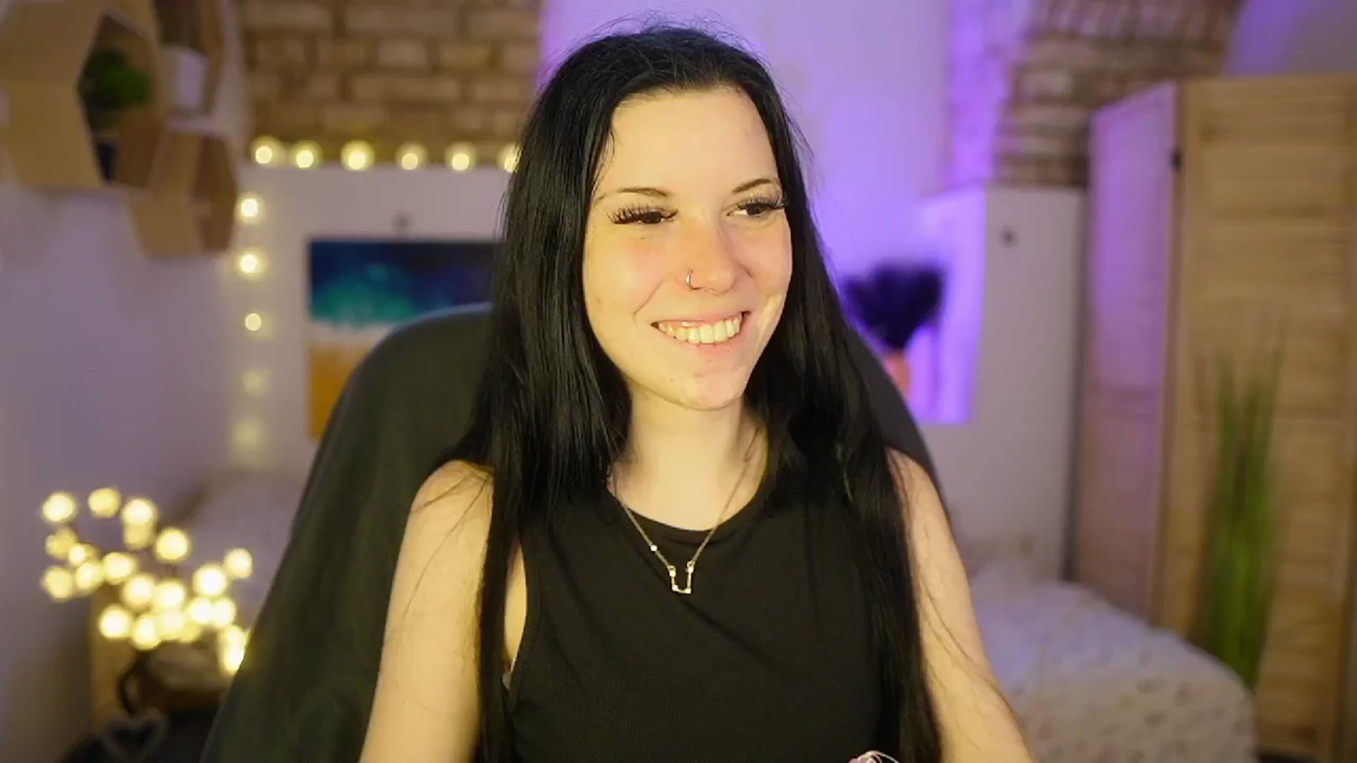 Gallery image thumbnail from April_Ollsen's myfreecams stream on, 03/25/2025, 09:52 image 6 of 20
