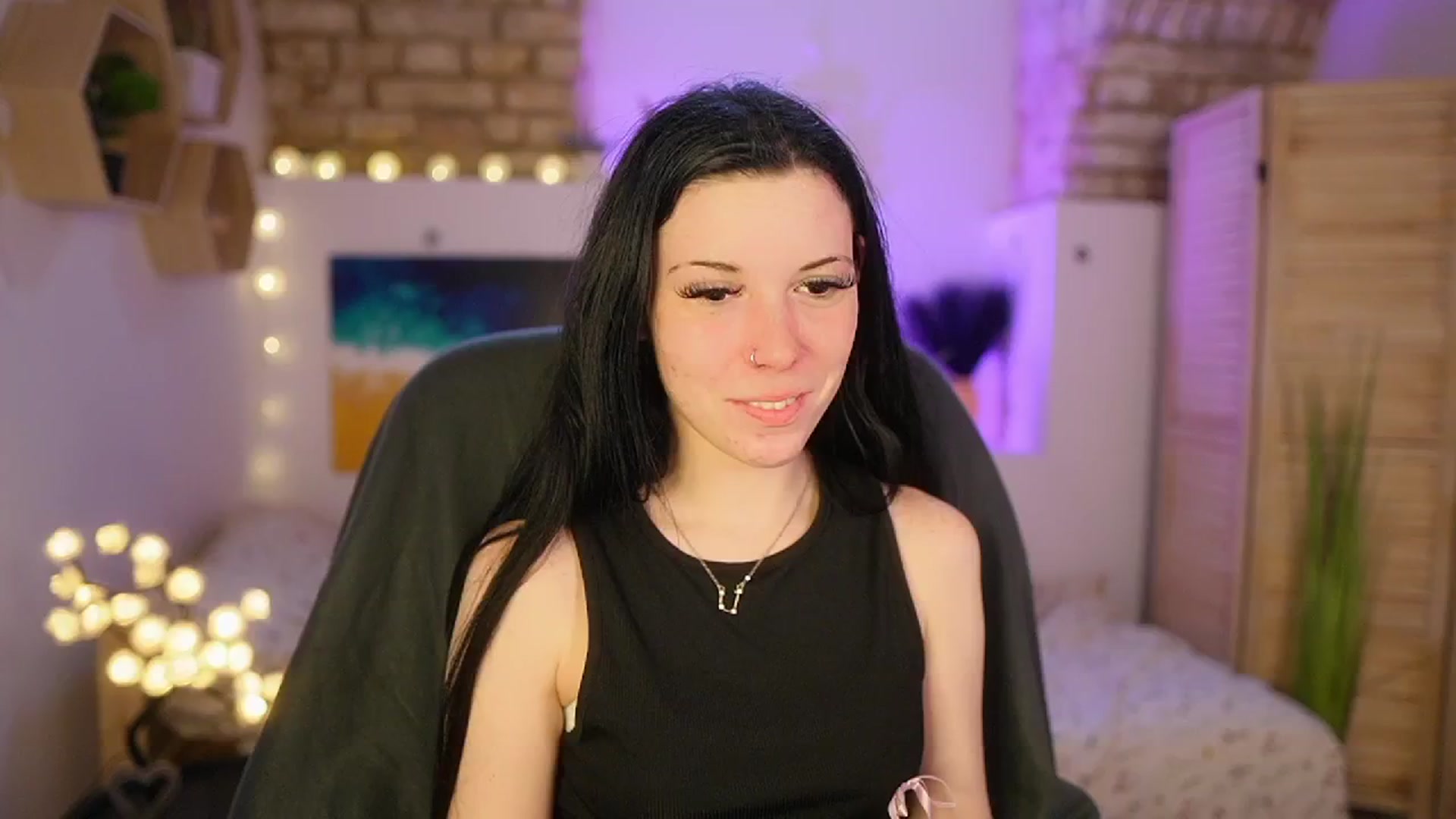 Gallery image thumbnail from April_Ollsen's myfreecams stream on, 03/25/2025, 09:52 image 3 of 20