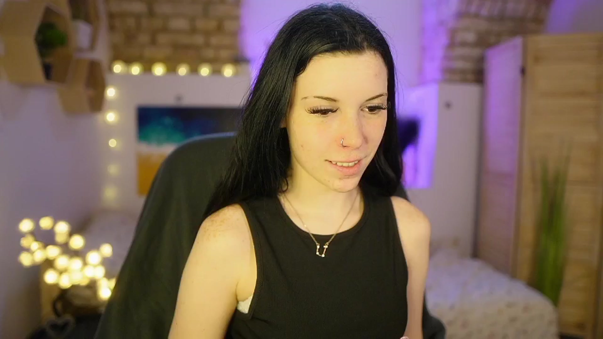 Gallery image thumbnail from April_Ollsen's myfreecams stream on, 03/25/2025, 09:52 image 2 of 20