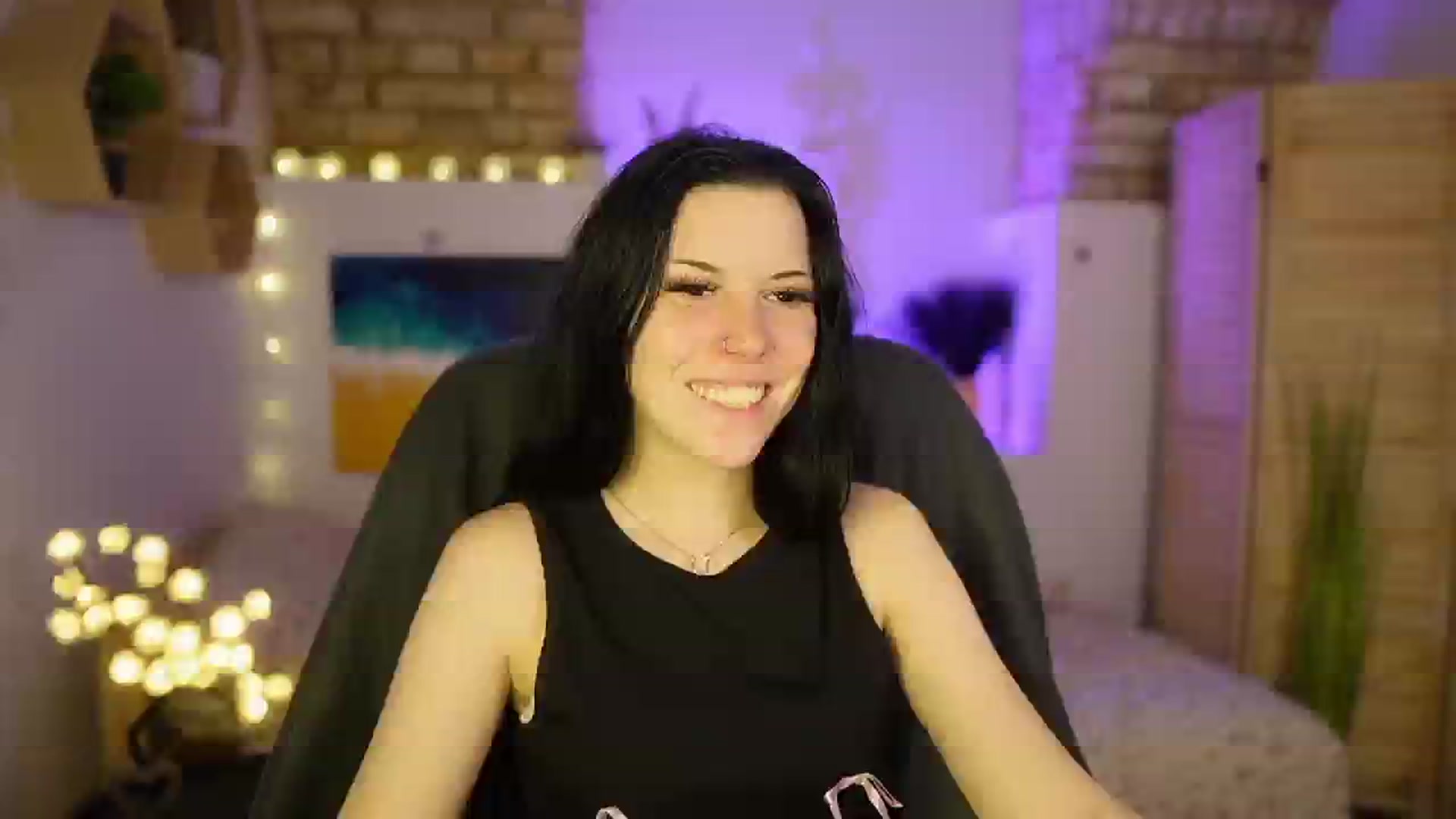 Gallery image thumbnail from April_Ollsen's myfreecams stream on, 03/25/2025, 14:01 image 14 of 20