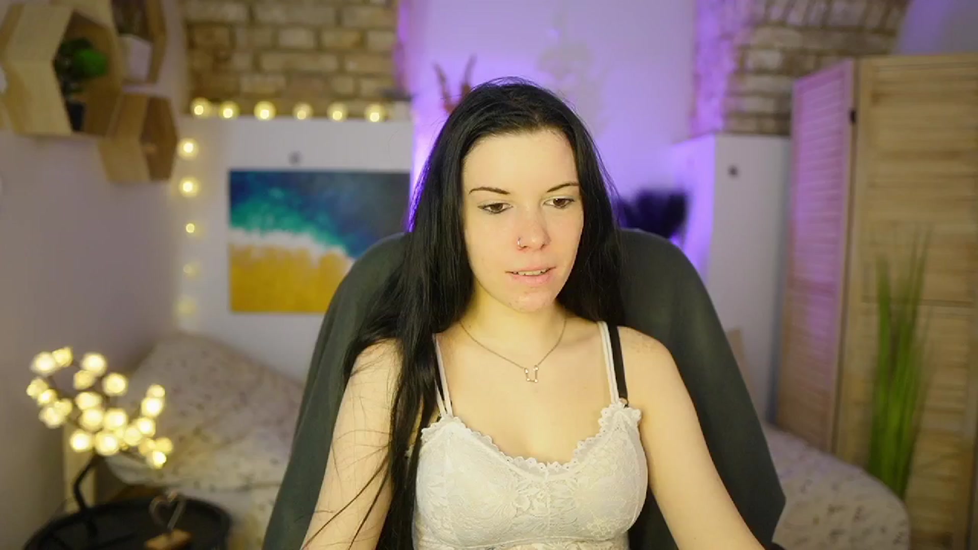 Gallery image thumbnail from April_Ollsen's myfreecams stream on, 03/29/2025, 10:20 image 4 of 20