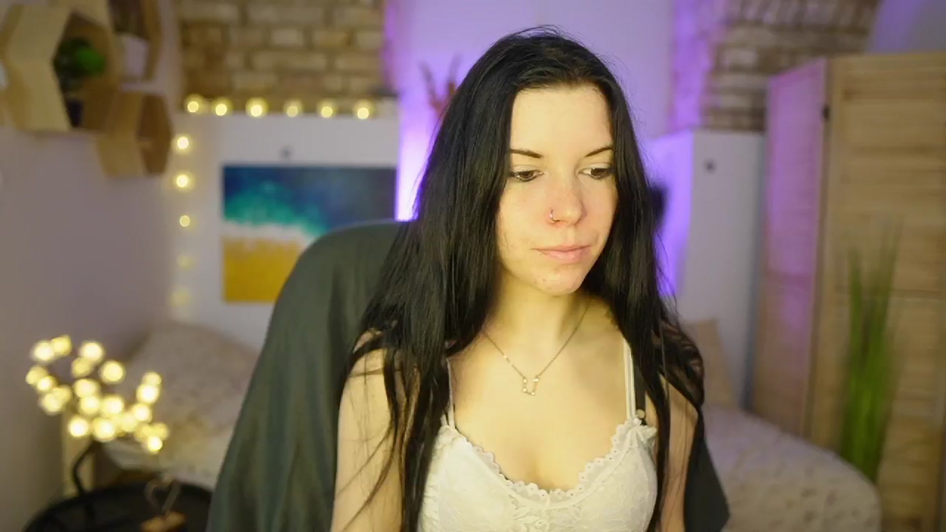 Gallery image thumbnail from April_Ollsen's myfreecams stream on, 03/29/2025, 10:20 image 15 of 20