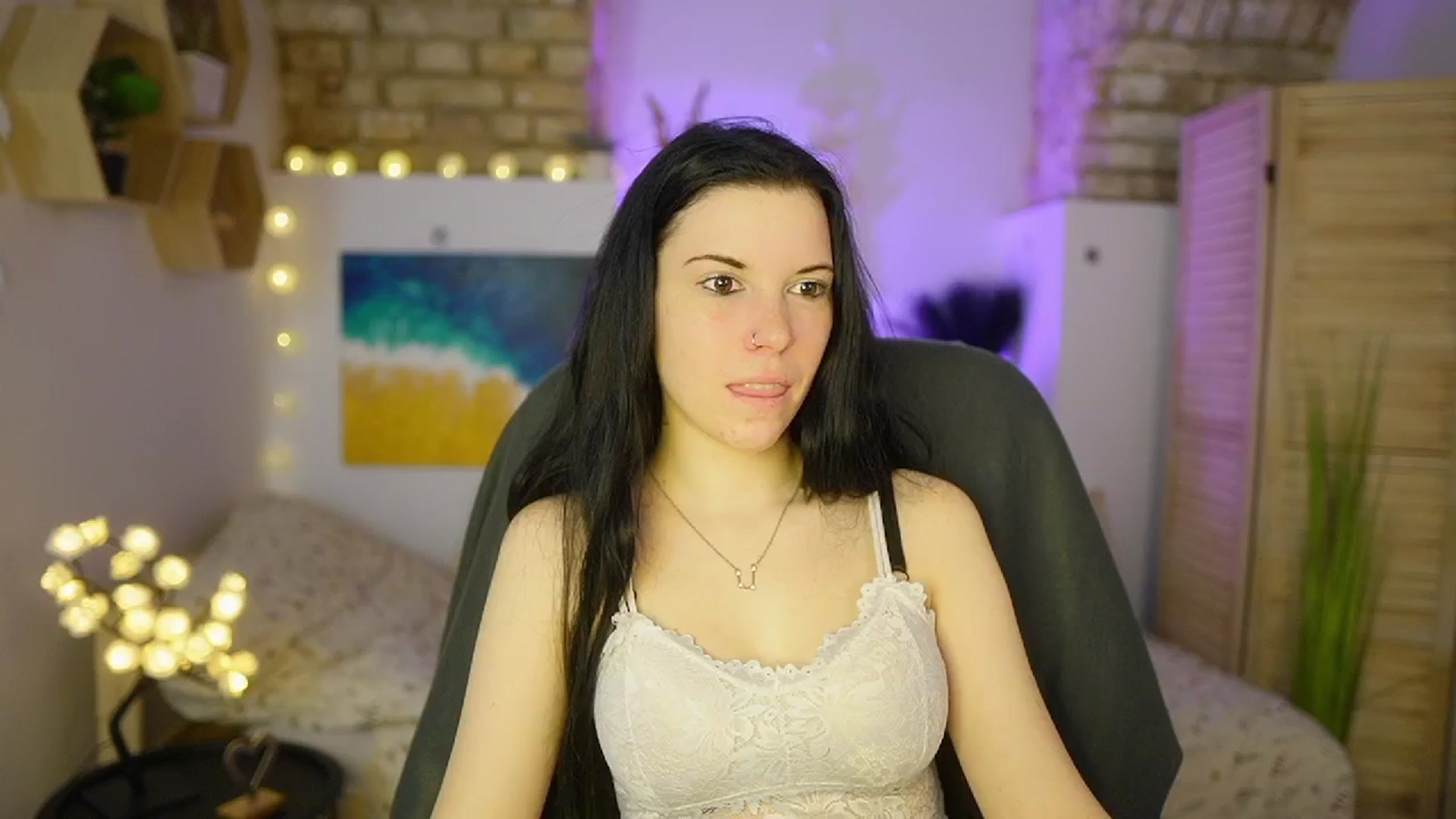Gallery image thumbnail from April_Ollsen's myfreecams stream on, 03/29/2025, 10:20 image 6 of 20