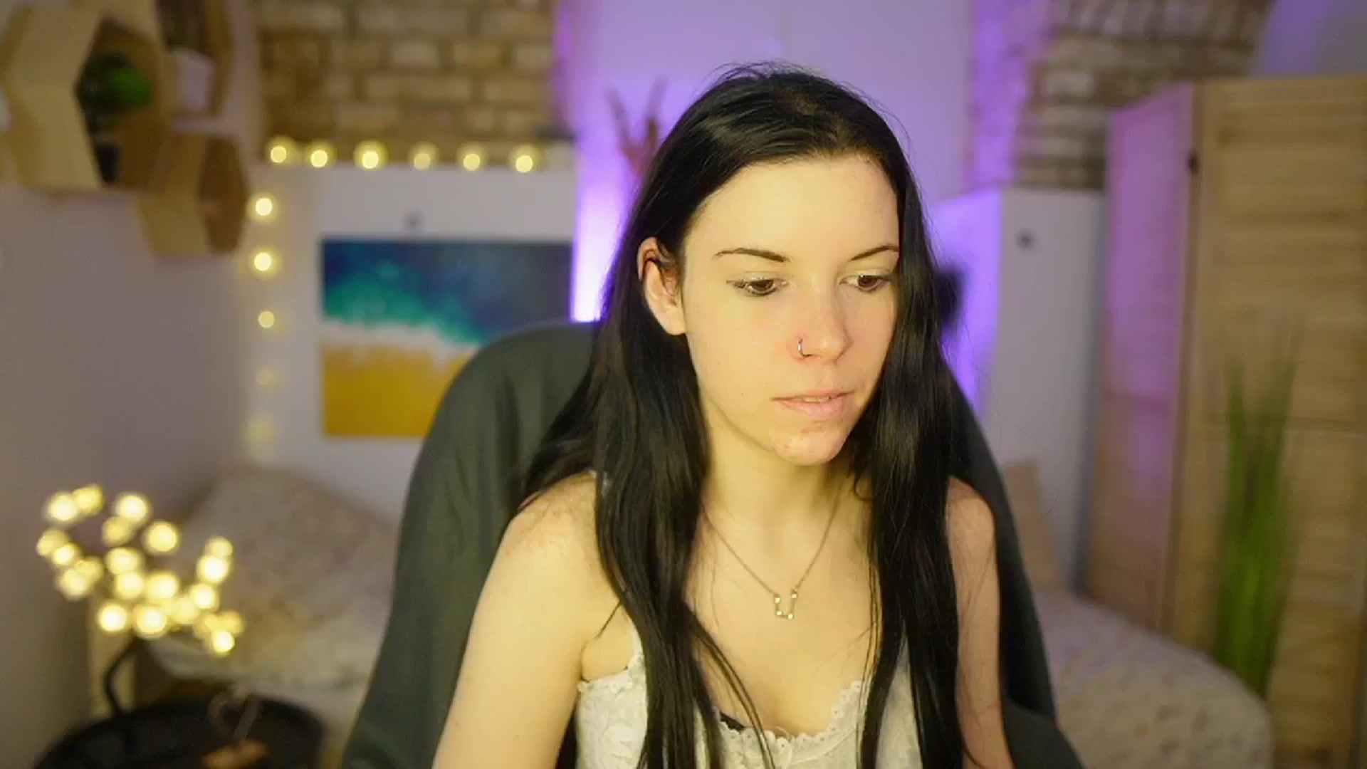 Gallery image thumbnail from April_Ollsen's myfreecams stream on, 03/29/2025, 11:16 image 12 of 20
