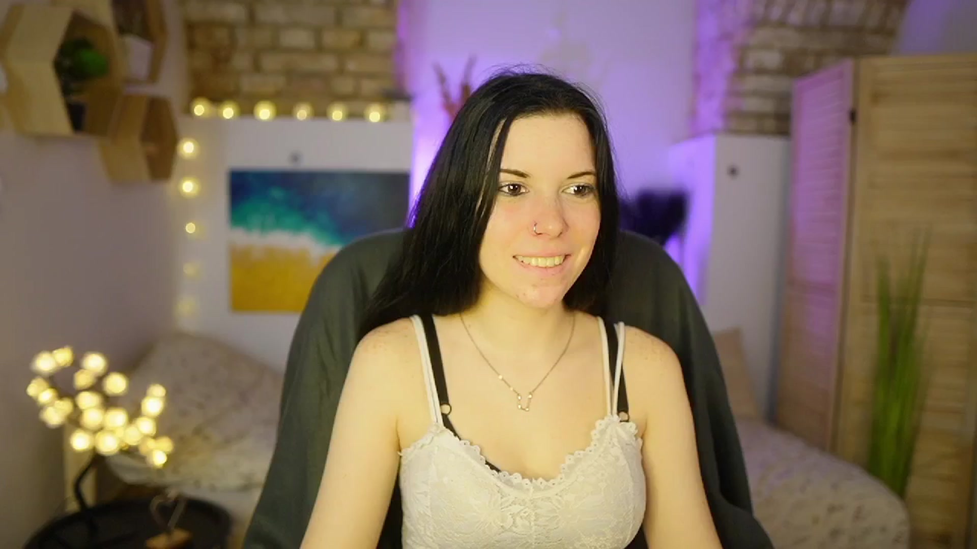 Gallery image thumbnail from April_Ollsen's myfreecams stream on, 03/29/2025, 11:16 image 13 of 20