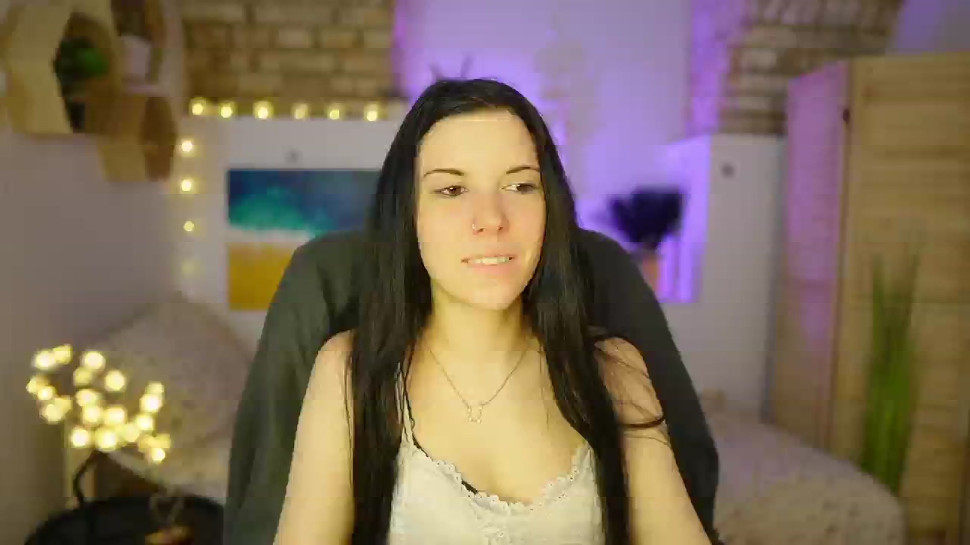 Gallery image thumbnail from April_Ollsen's myfreecams stream on, 03/29/2025, 13:03 image 8 of 20