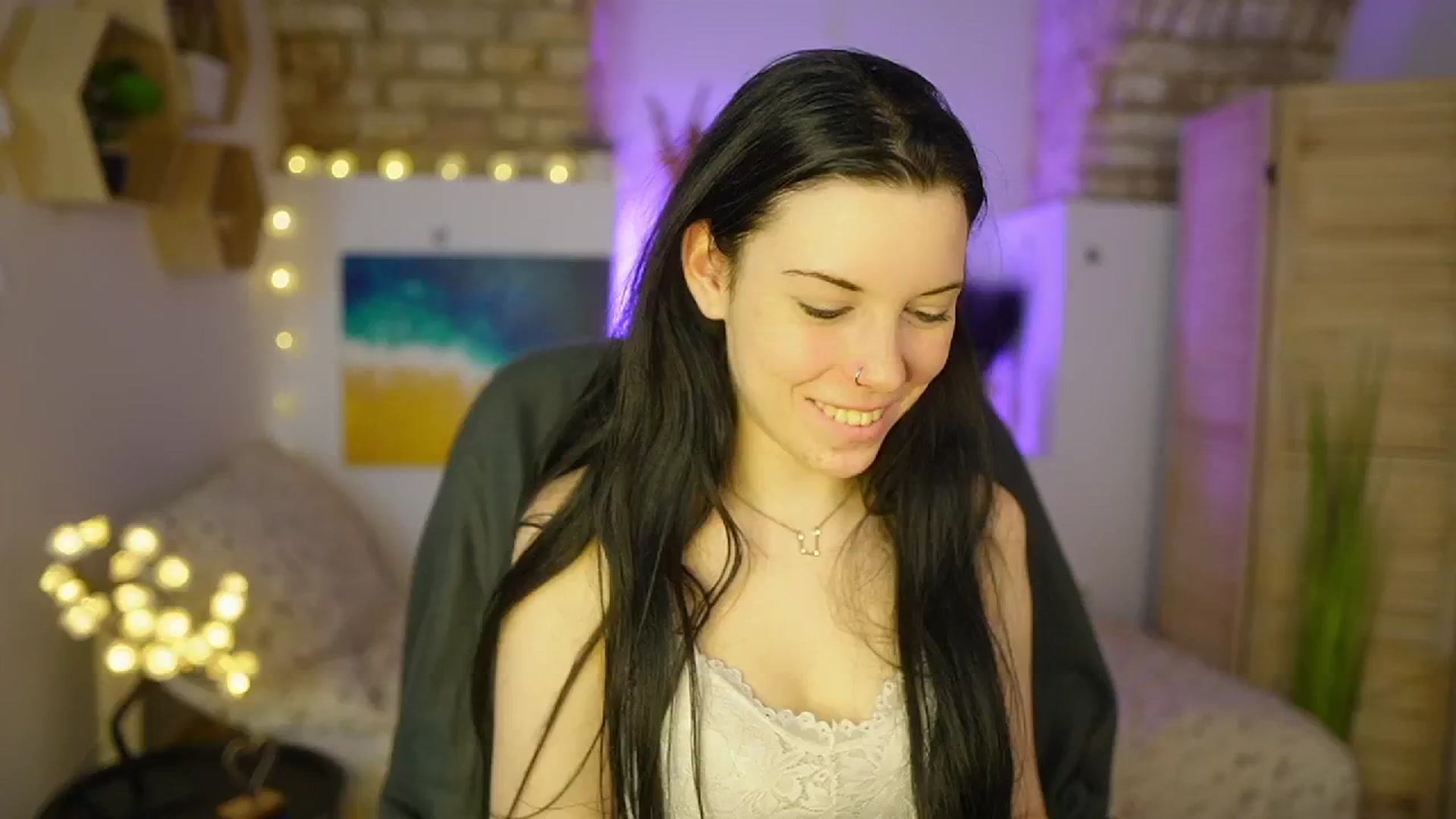Gallery image thumbnail from April_Ollsen's myfreecams stream on, 03/29/2025, 13:58 image 2 of 20