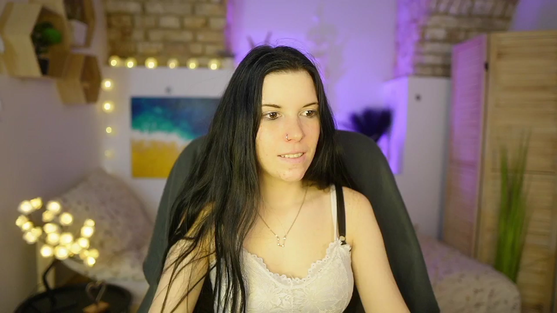 Gallery image thumbnail from April_Ollsen's myfreecams stream on, 03/29/2025, 17:30 image 16 of 20