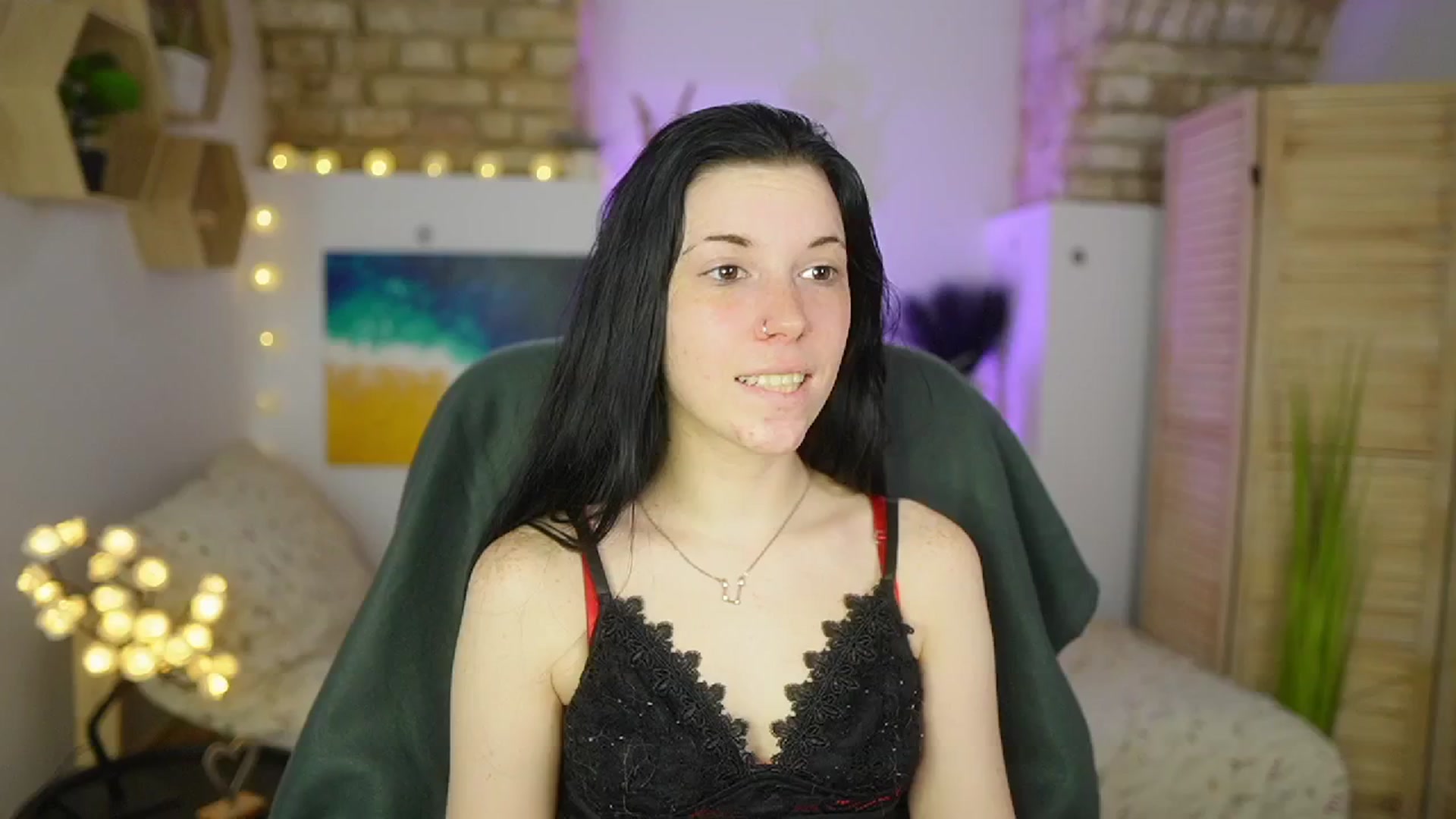 Gallery image thumbnail from April_Ollsen's myfreecams stream on, 03/30/2025, 09:32 image 15 of 20