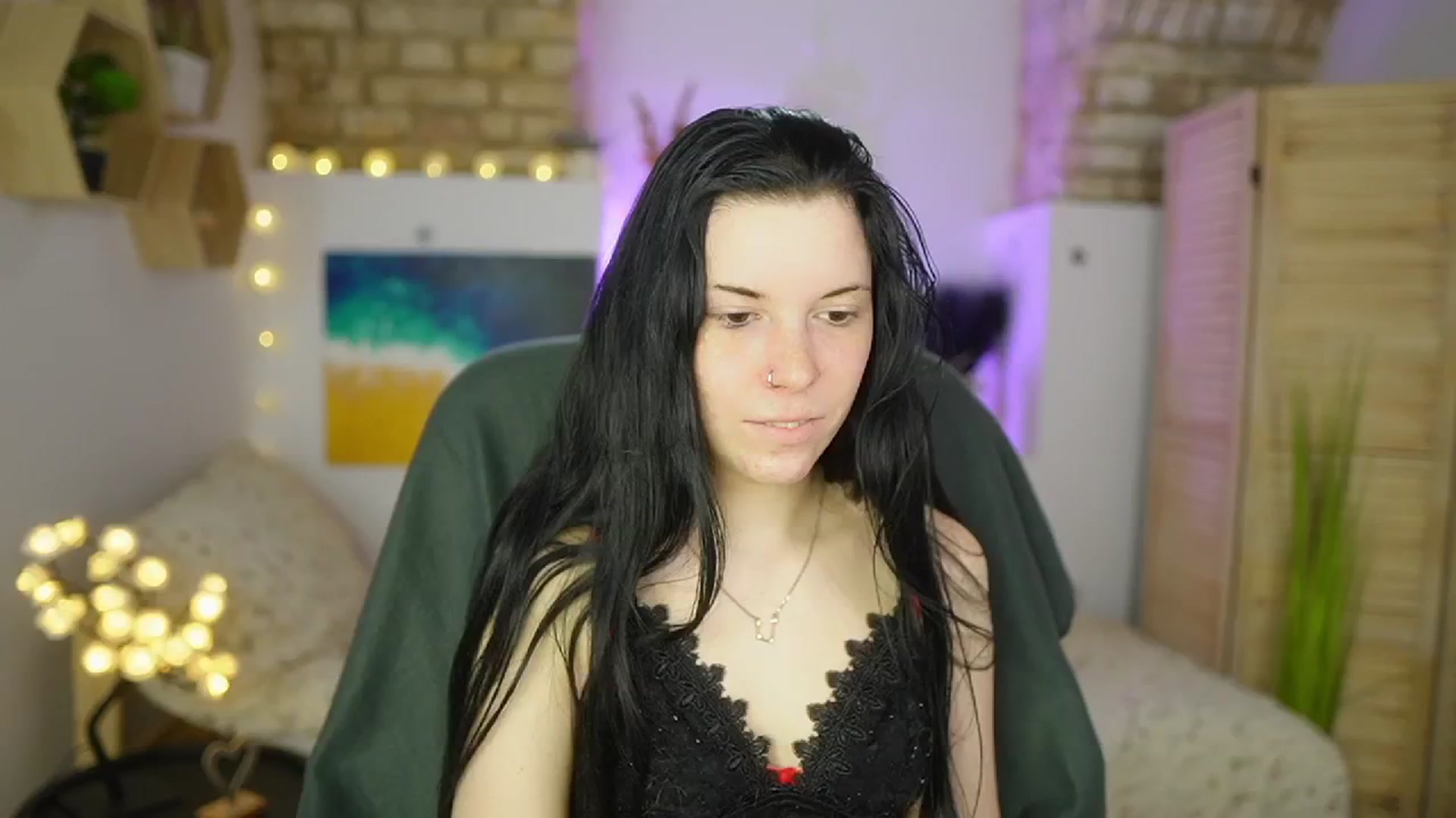Gallery image thumbnail from April_Ollsen's myfreecams stream on, 03/30/2025, 09:50 image 12 of 20